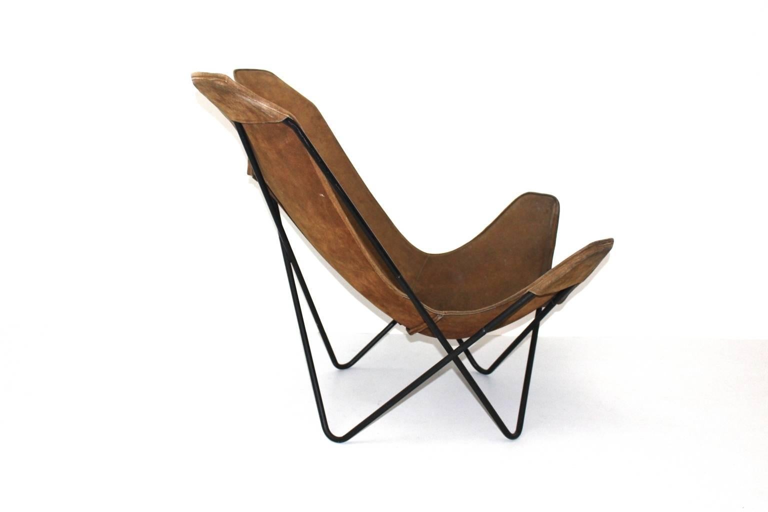 Brown Butterfly Chair by Jorge Ferrari-Hardoy Juan Kurchann Antonio Bonet, 1938 In Good Condition In Vienna, AT