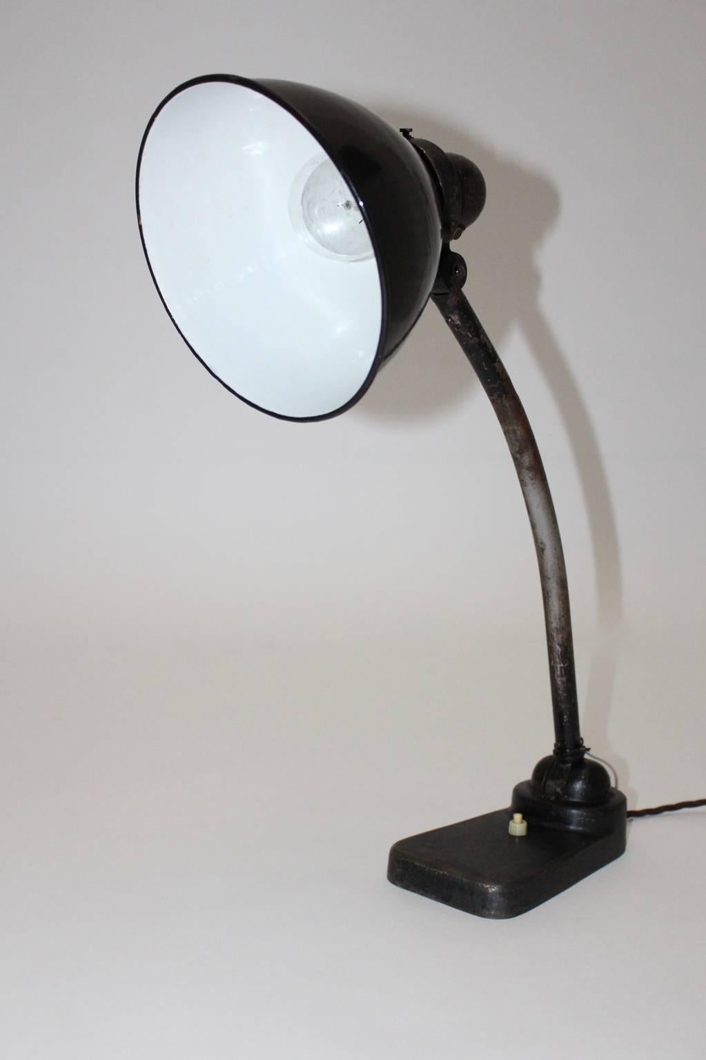 Black Bauhaus Vintage Metal Table Lamp by Christian Dell, 1930s, Germany In Good Condition For Sale In Vienna, AT