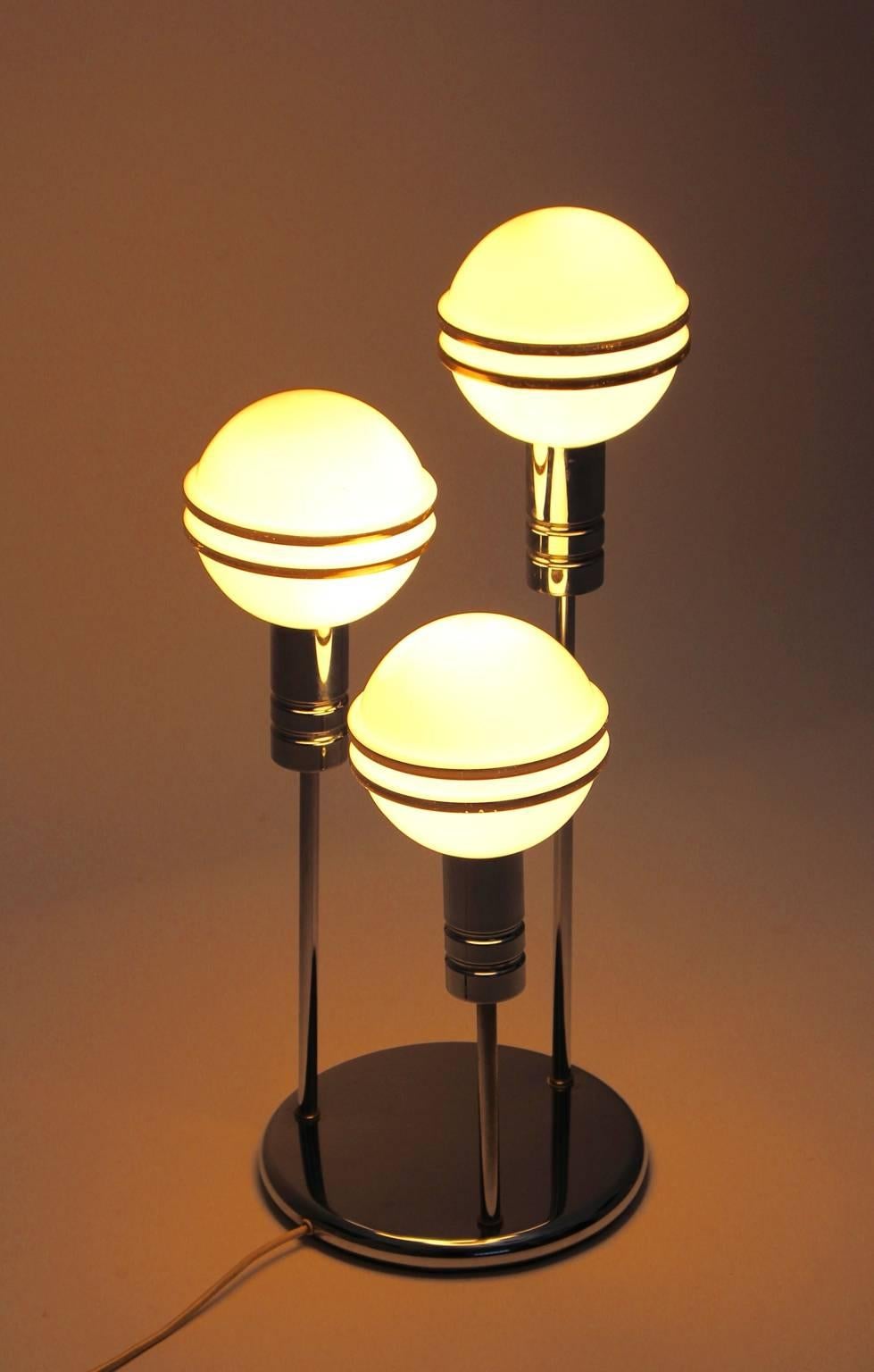 Chromglas-Tischlampe im Art déco-Stil, 1920er Jahre im Angebot 1