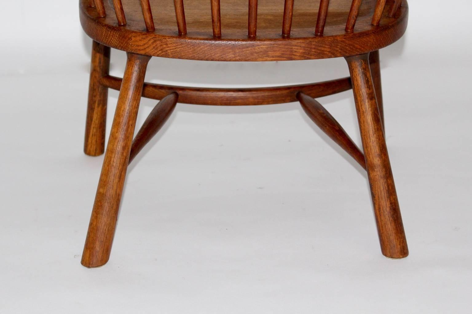 Oak Art Deco Era Windsor Chair by Walter Sobotka Circle of Josef Frank, Vienna, 1932 For Sale