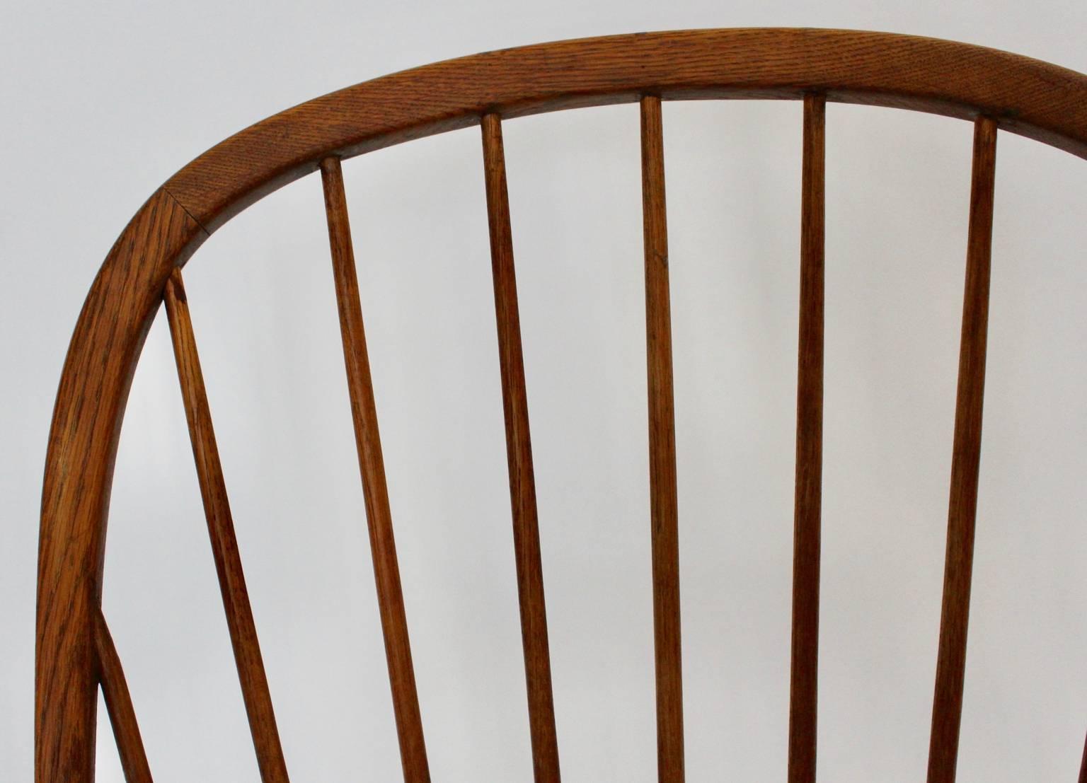 Art Deco Era Windsor Chair by Walter Sobotka Circle of Josef Frank, Vienna, 1932 For Sale 2