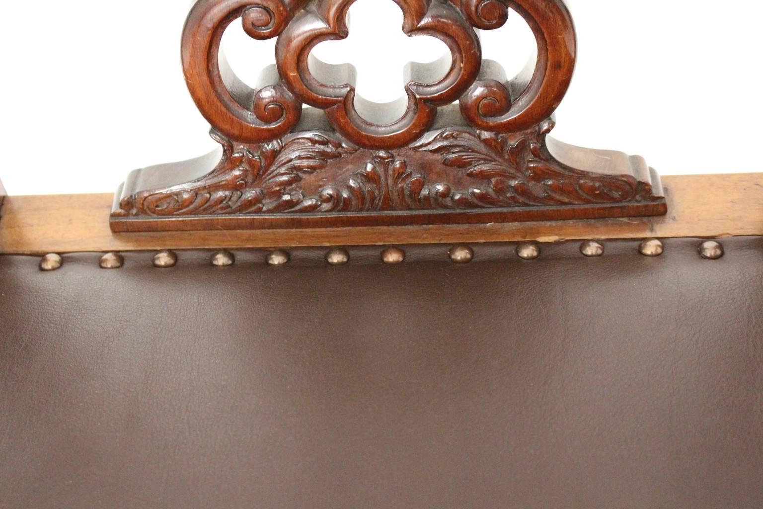 Vintage-Sessel aus Nussbaumholz im Chippendale-Stil im Art déco-Stil, um 1920 im Angebot 3