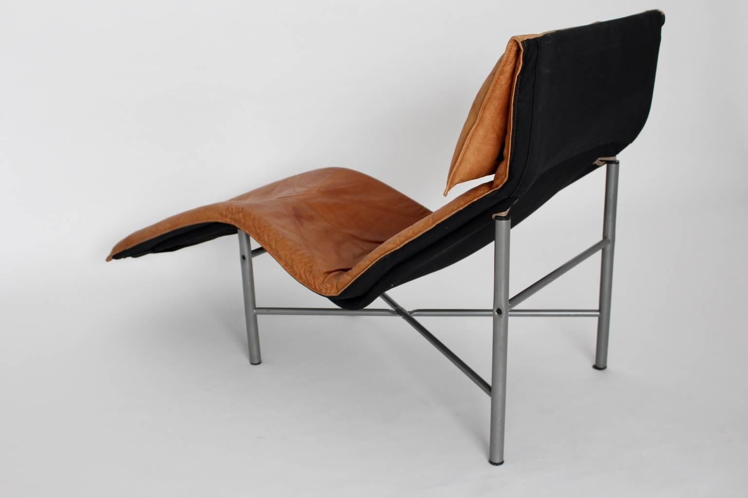 Mid-Century Modern Cognac Leather Chaise Longue by Tord Bjorklund, 1970, Sweden