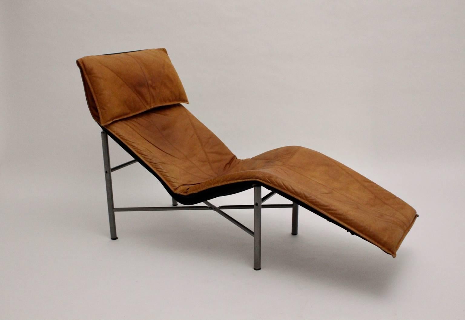 Late 20th Century Cognac Leather Chaise Longue by Tord Bjorklund, 1970, Sweden