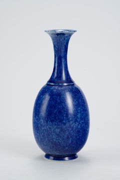 “Speckled Blue” Long-Neck Porcelain Vase, by Shi Jie Weng