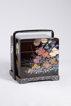 Meiji Period Nagasaki Raden Three-Tier Jubako with Chrysanthemums