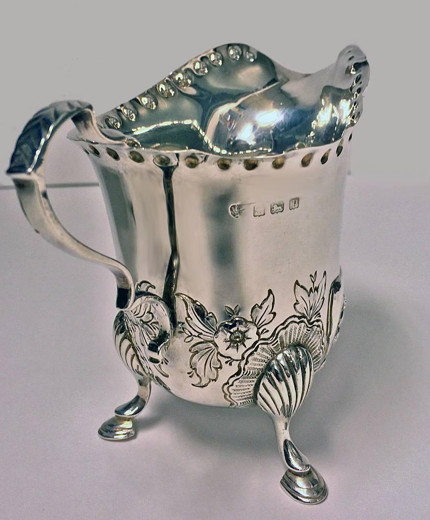 Rococo Irish Style Silver Cream Jug and Sugar Bowl, Birmingham, 1913-1914