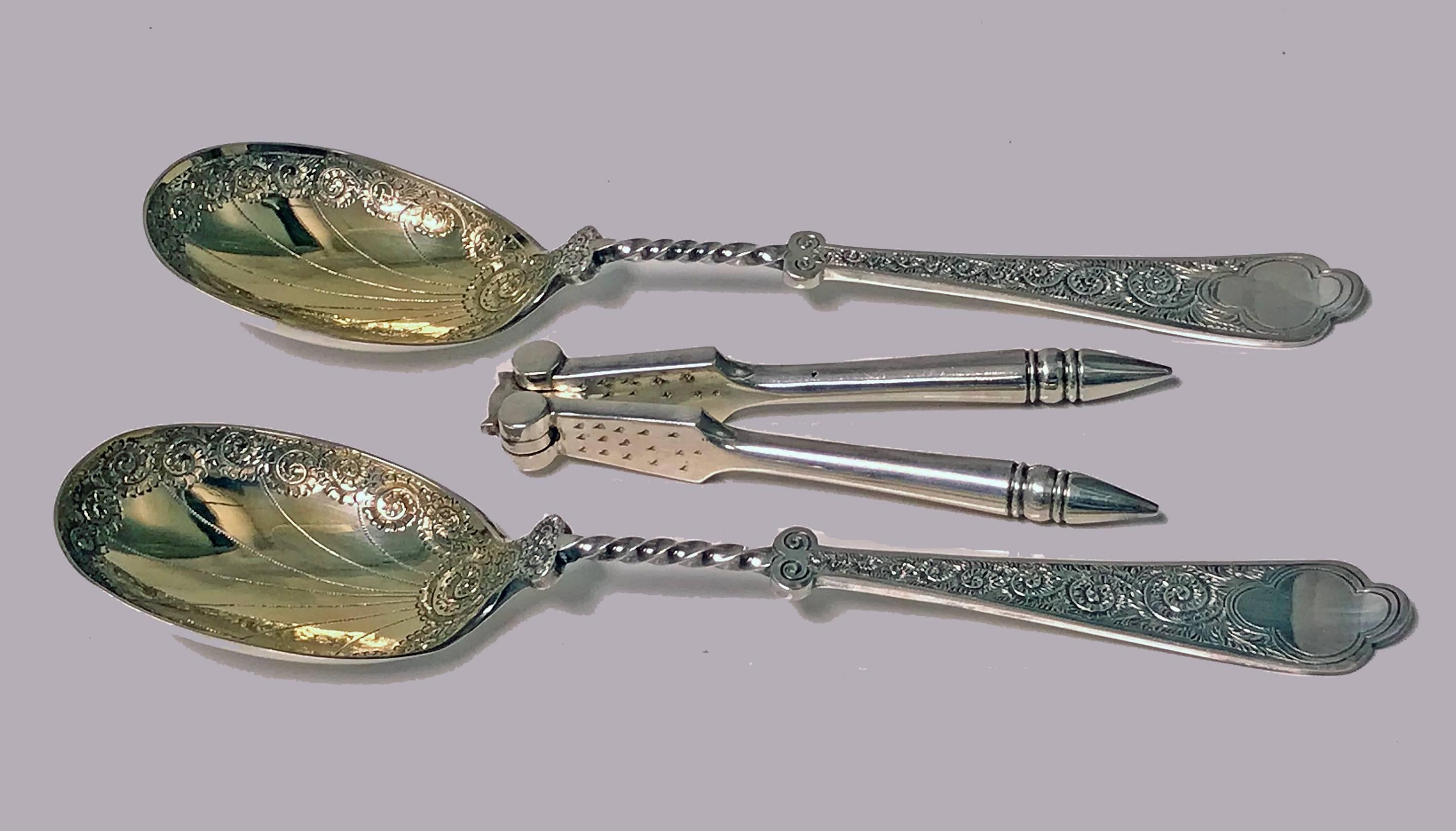 Antique Vermeil Silver Plate Fruit Serving Set, Fitted Box, English, circa 1880 In Excellent Condition In Toronto, Ontario
