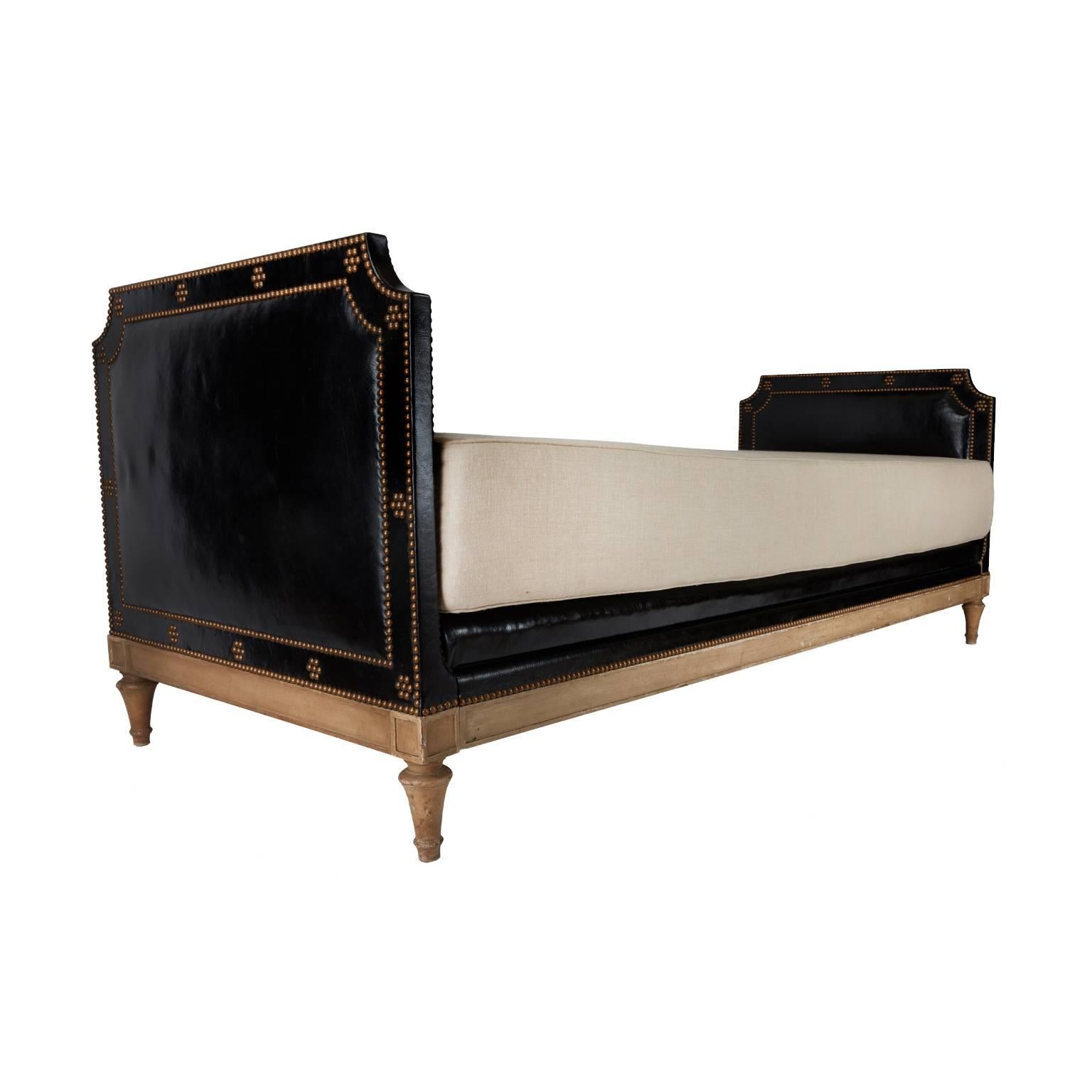 1930s daybed