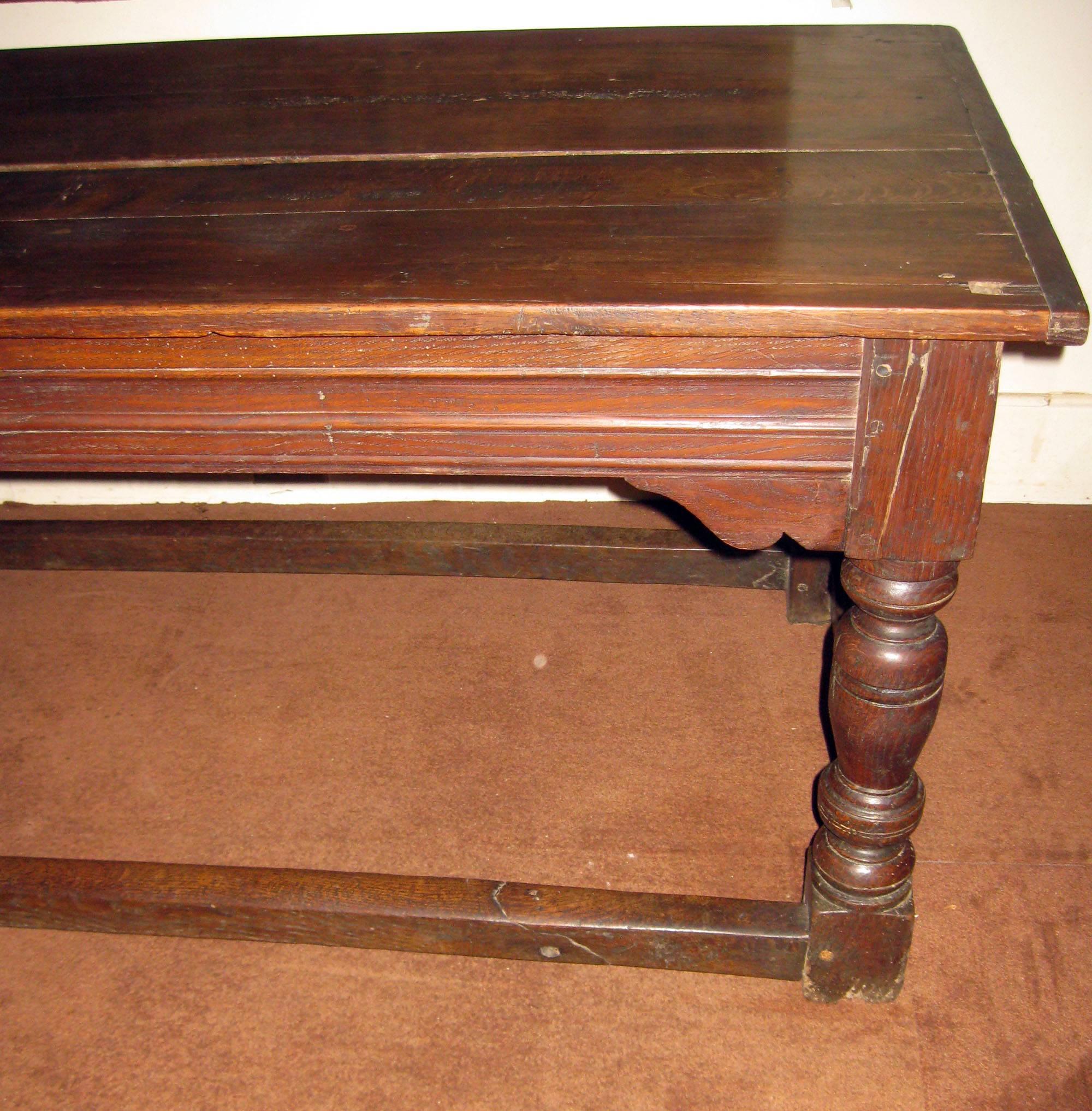 17. Jahrhundert Jacobean English Oak Refectory Table im Angebot 2