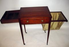 18th century Hepplewhite Satinwood Writing Table with Work with Silk Basket