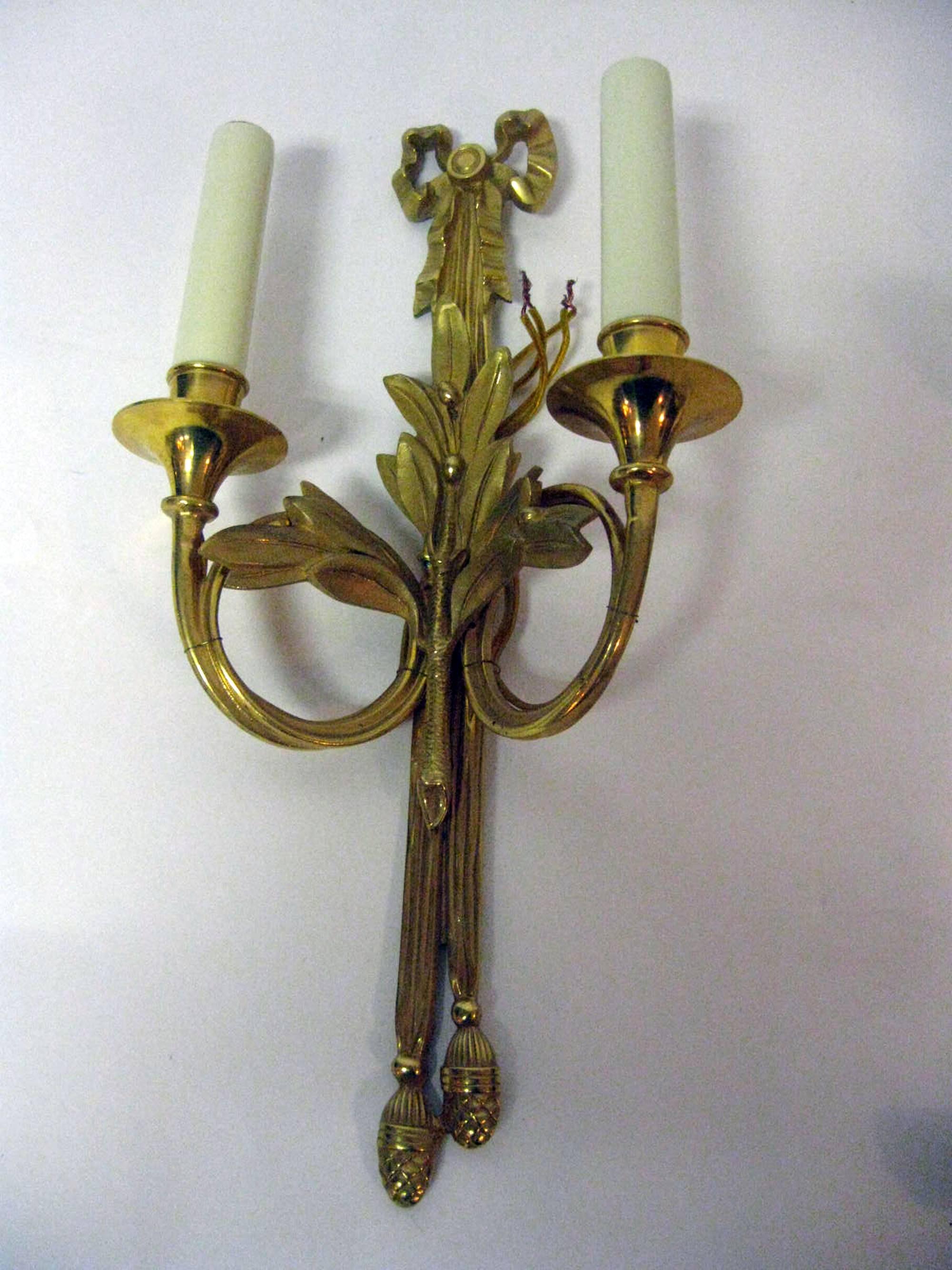 Mid-Century Gilded Bronze French Wall Sconces, Set of Four 1