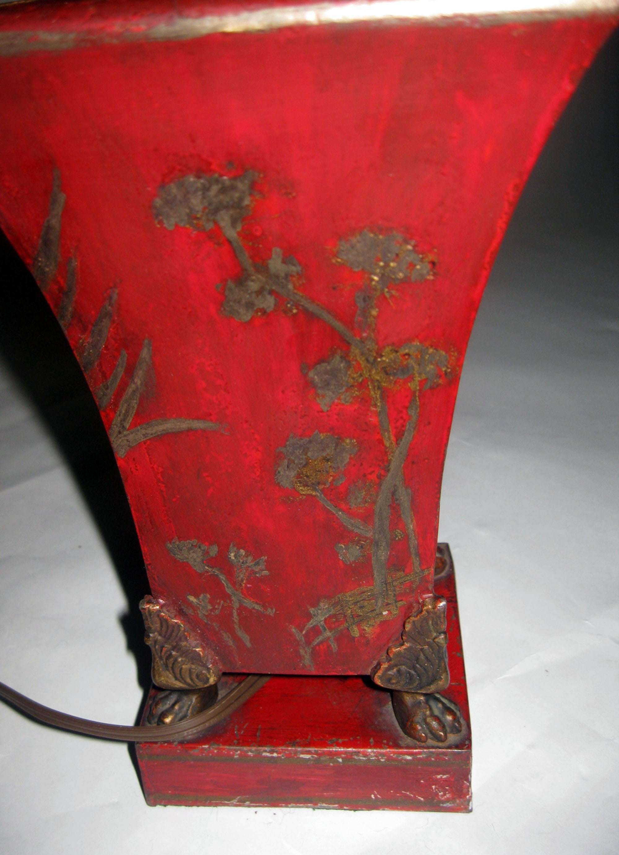 19th century Chinoiserie Tole Lamp Pair For Sale 2