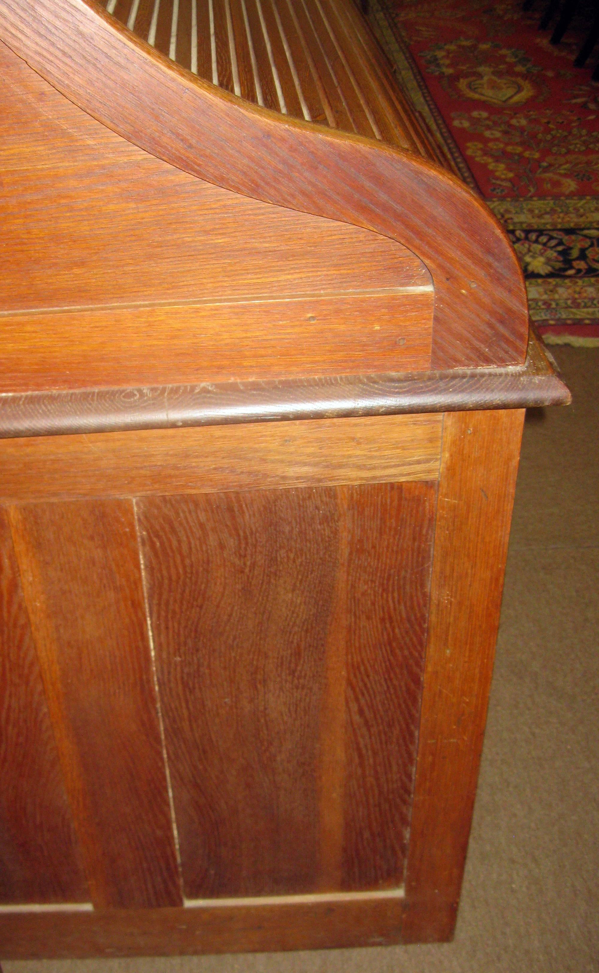 19th Century American Oak Roll Top Desk 3