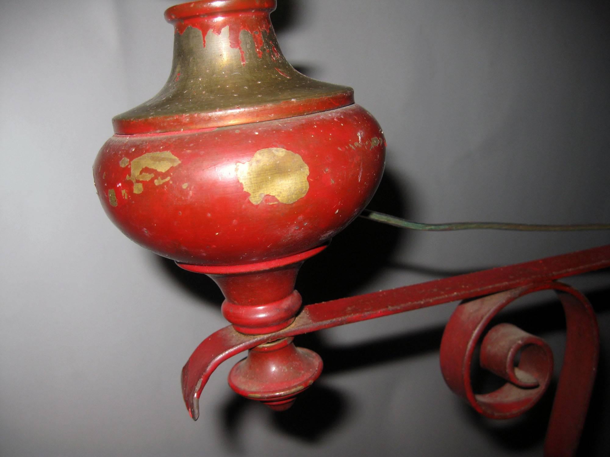 19th century Primitive Painted Early American Floor Lamp In Good Condition For Sale In Savannah, GA