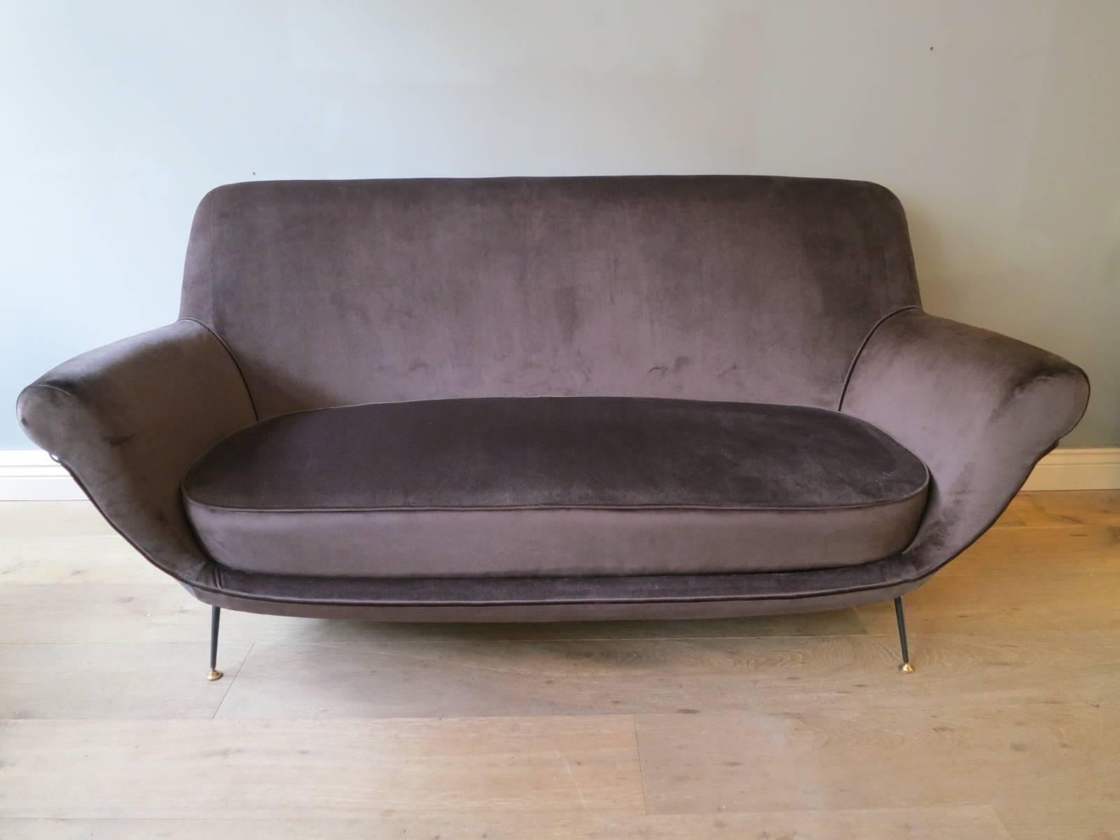 20th Century Italian Midcentury Sofa in the Style of Parisi