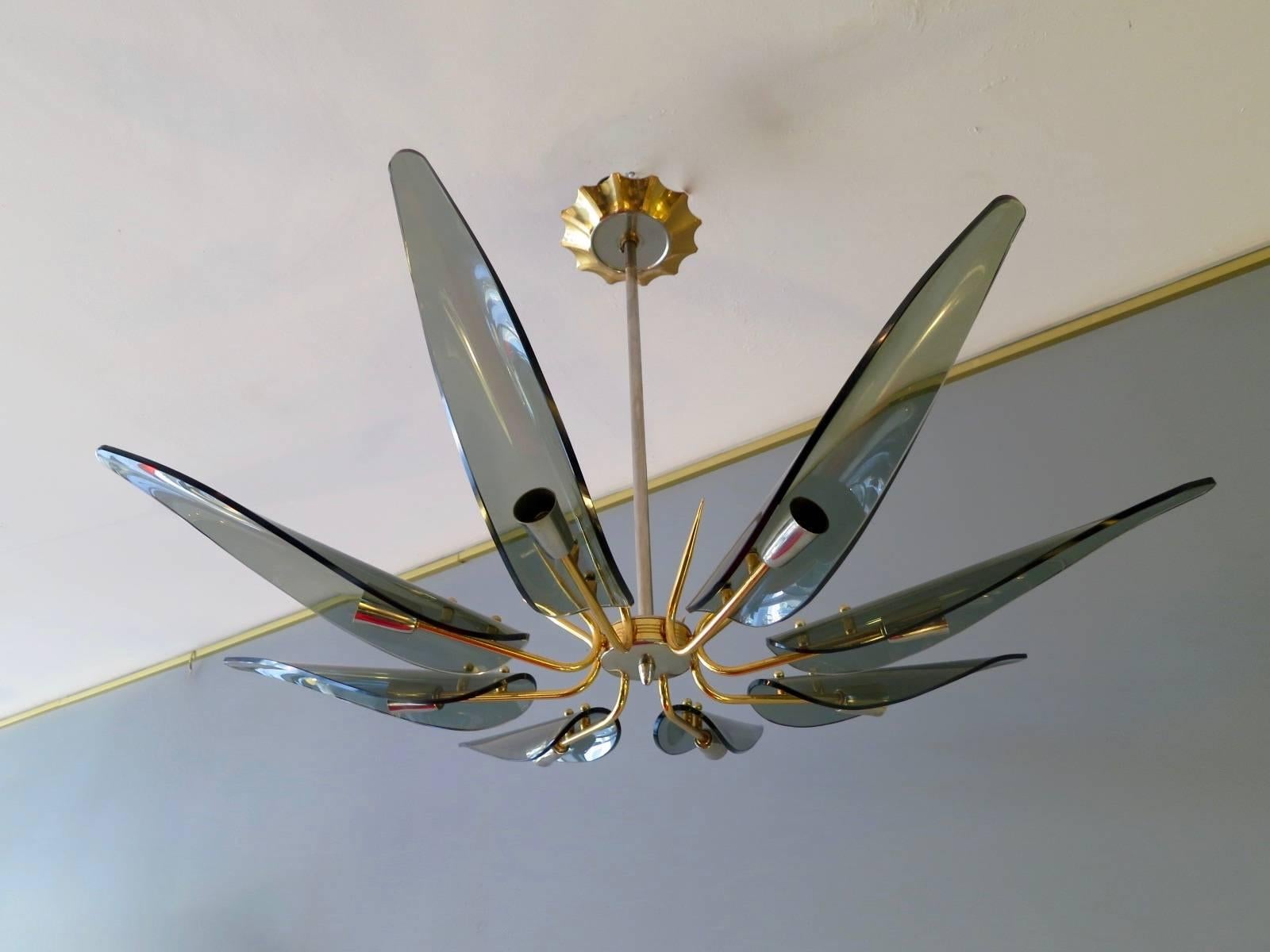 20th Century Italian Mid-Century Chandelier in the Style of Fontana Arte For Sale