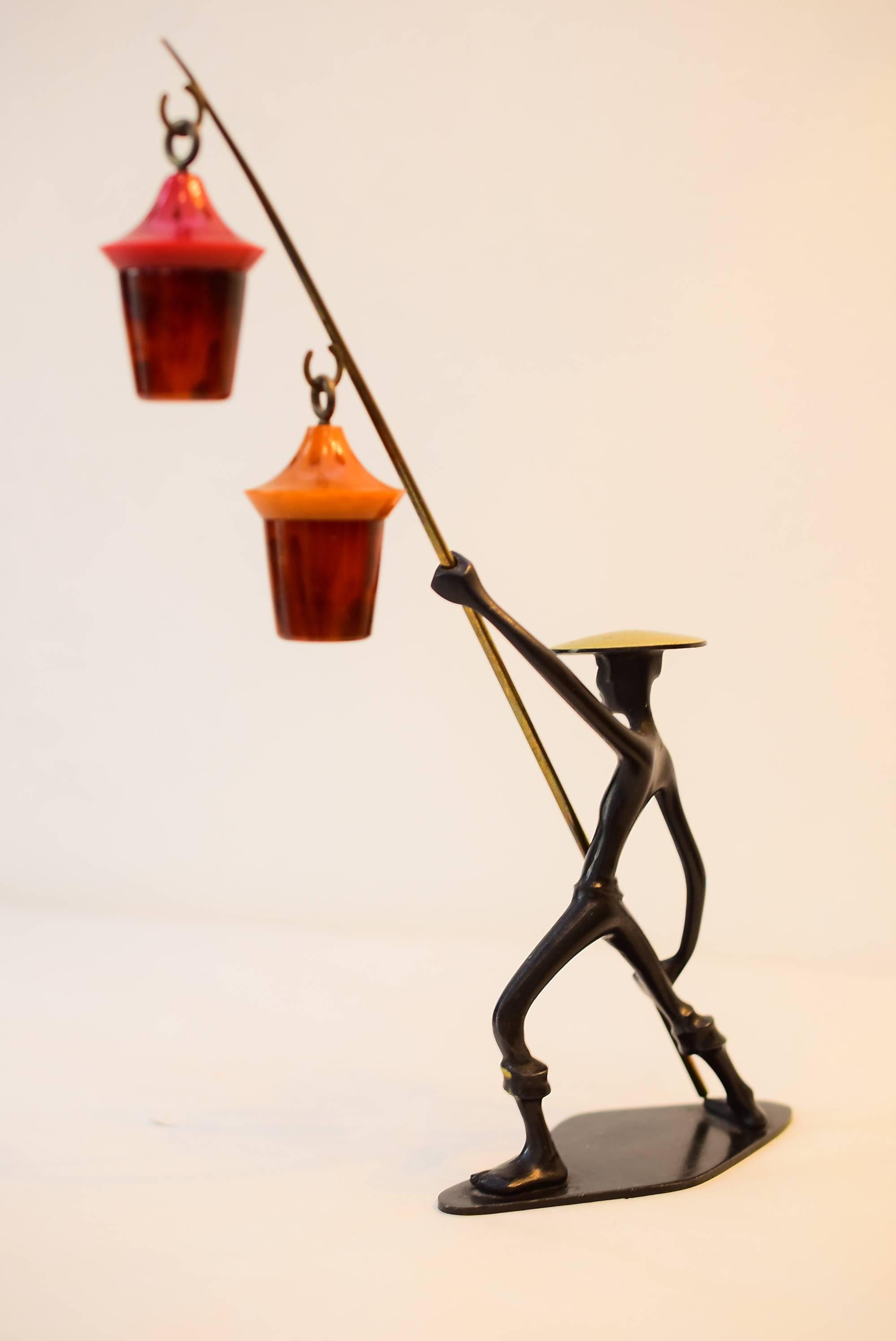 Salero y pimentero de figurita china de los años 50 de Richard Rohac Austríaco en venta