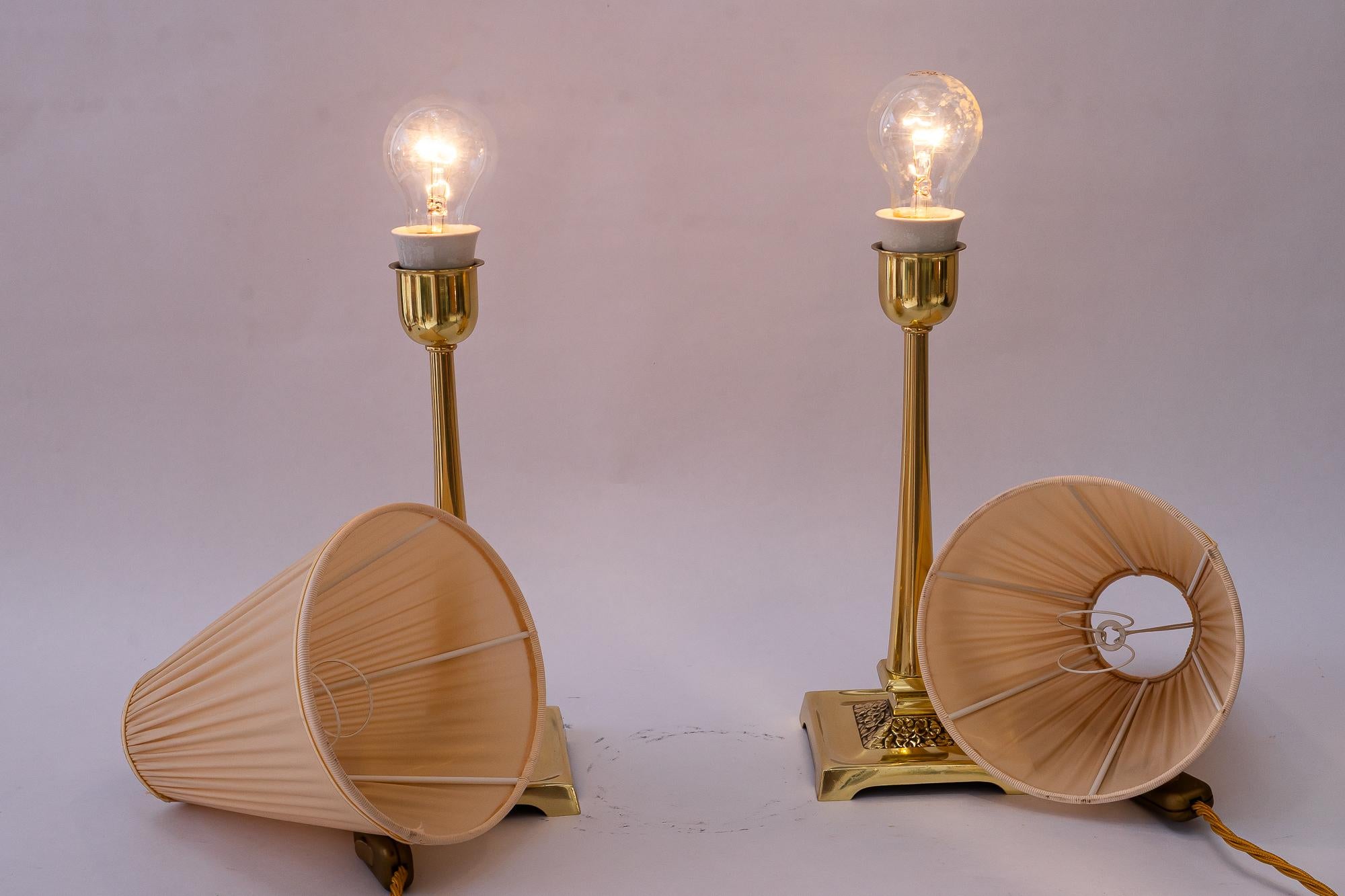 2 Art deco Tischlampen mit Stoffschirmen Wien um 1920 im Angebot 8