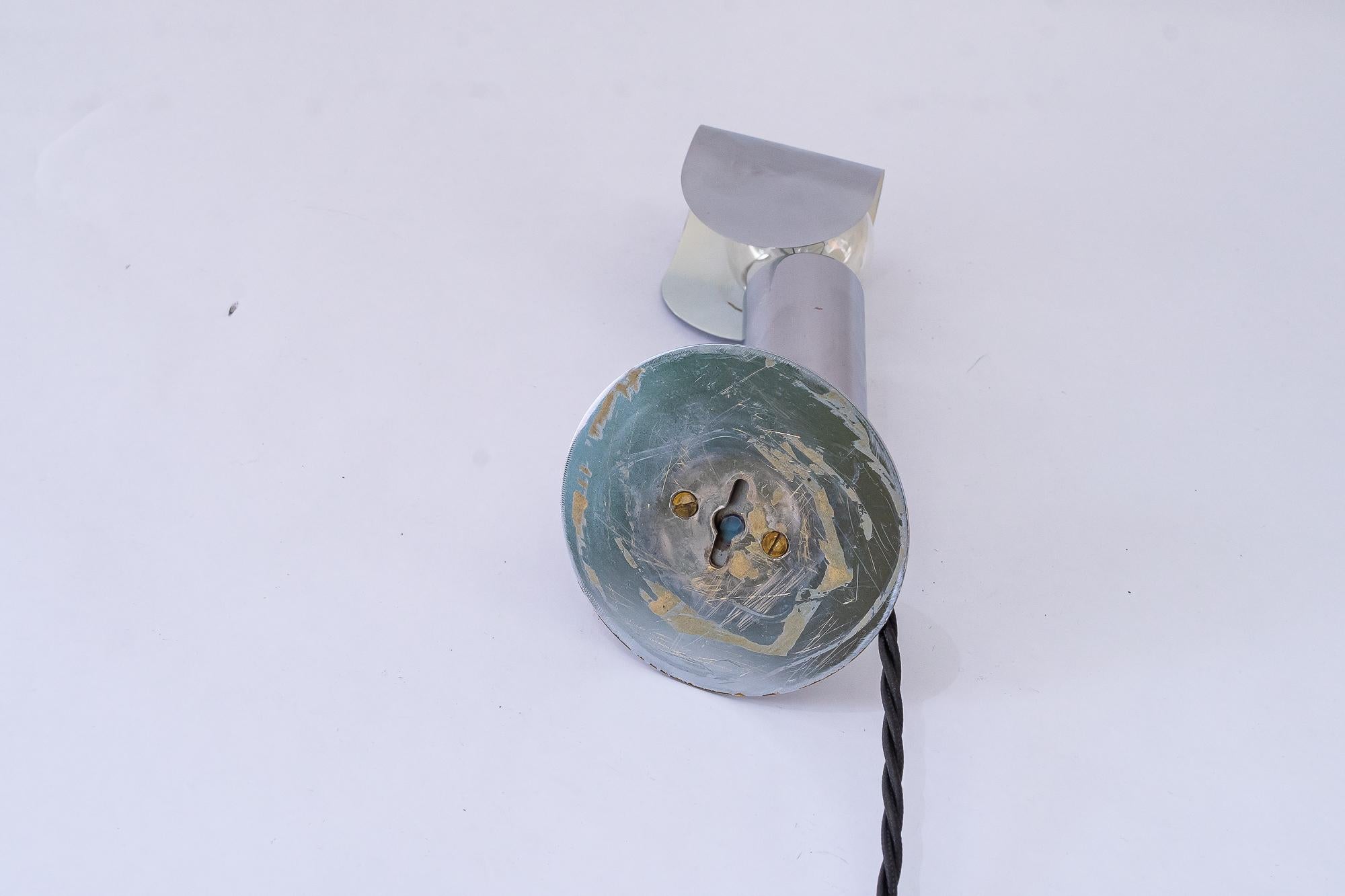 Adjustable space age nickel wall or table lamp around 1970s For Sale 8