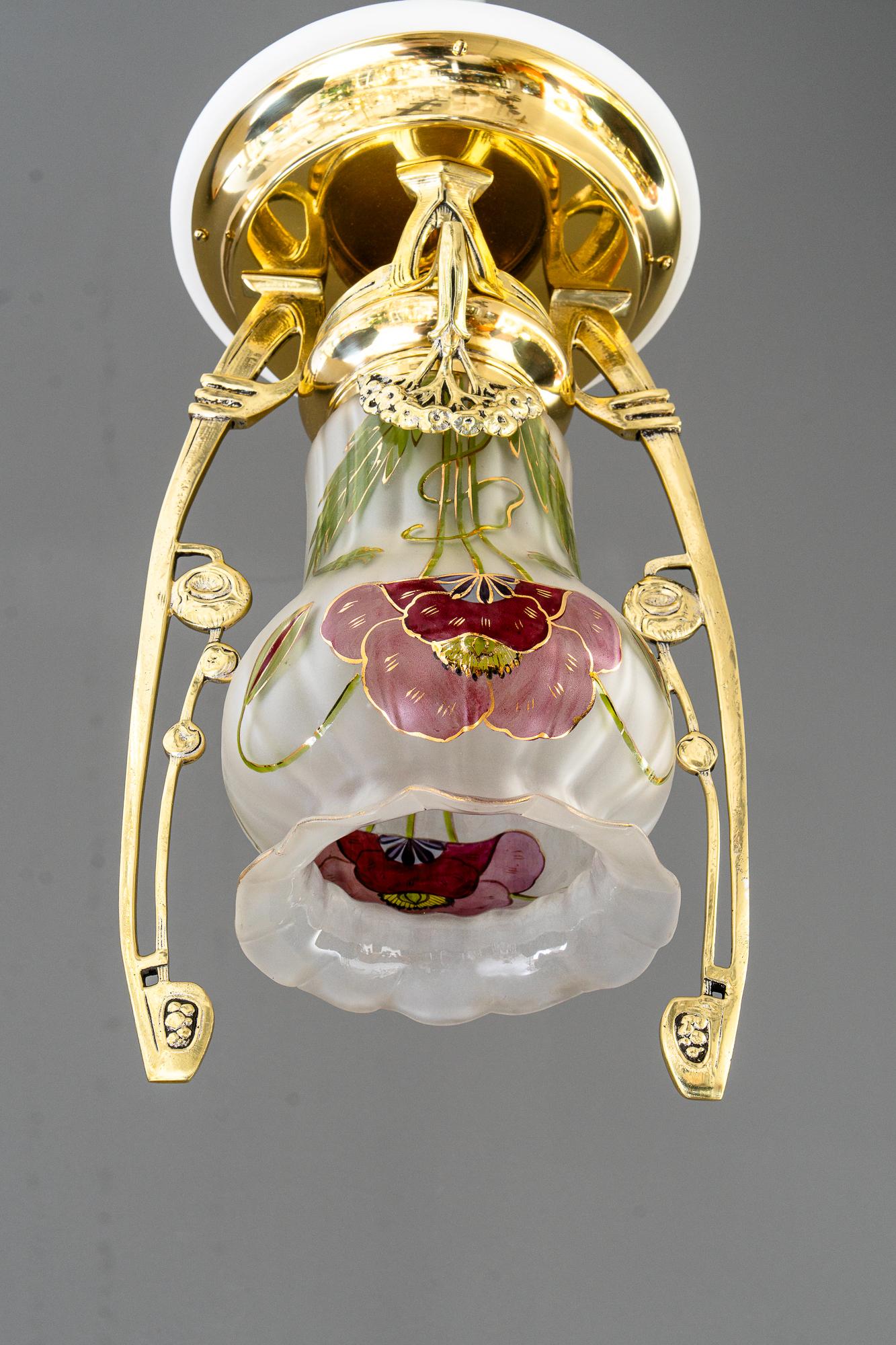 Inizio XX secolo Lampada da soffitto Jugendstil con paralume originale dipinto a mano vienna 1908 circa in vendita