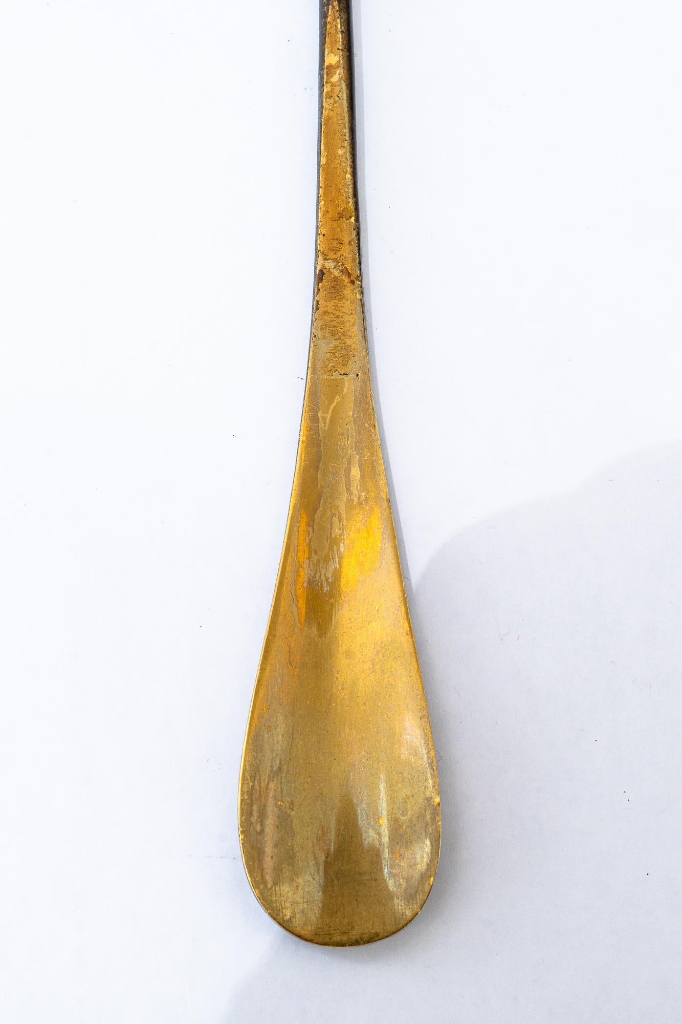 Mid-Century Modern Shoehorn Shows a Cat by Walter Bosse Around, 1950s For Sale