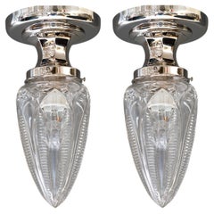 2 lampade da soffitto nichelate con paralumi originali in cristallo intagliato, Vienna, intorno al 1920