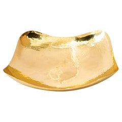Hammered Art Deco Fruit Bowl brass around 1920s