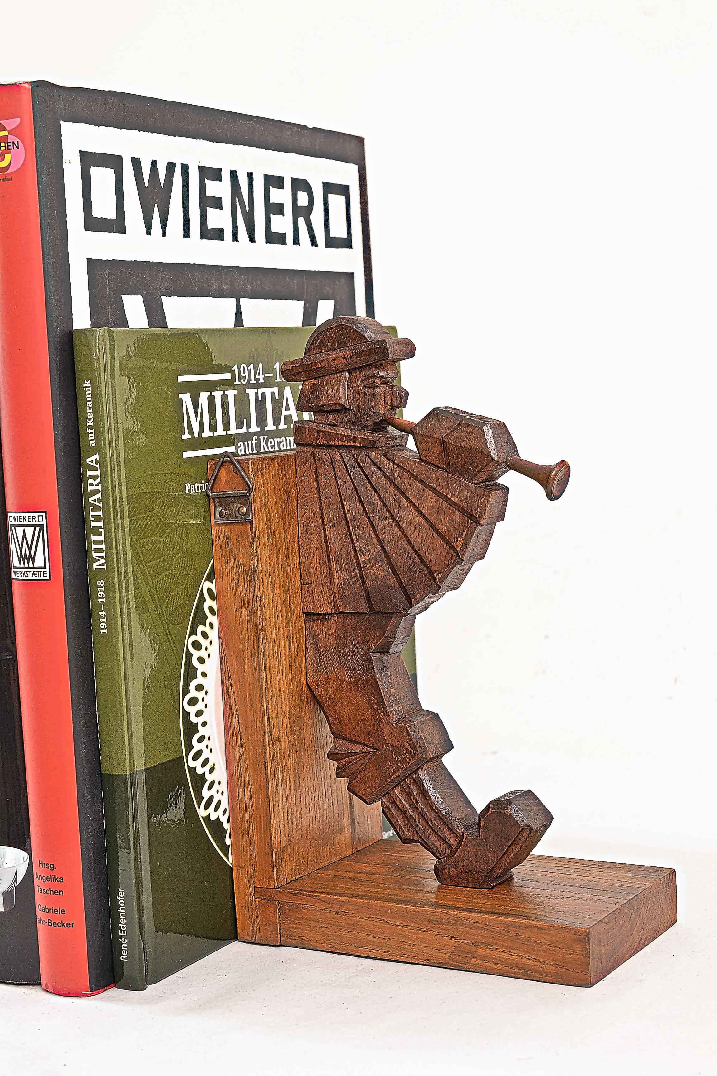 Two Art Deco Bookends Carved, circa 1930s 1