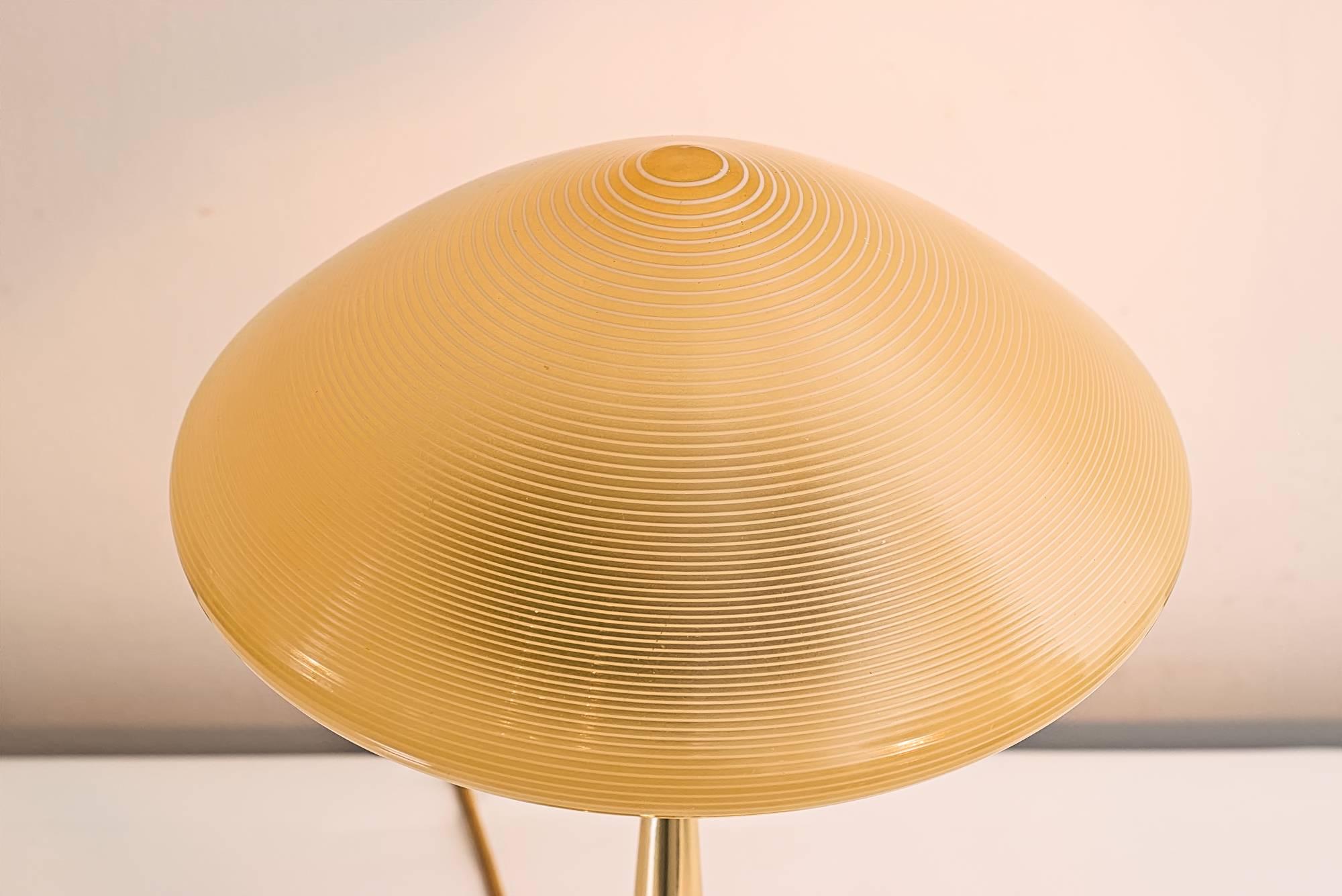 Austrian Beautiful Art Deco Table Lamp with Fantastic Original Glass Shade