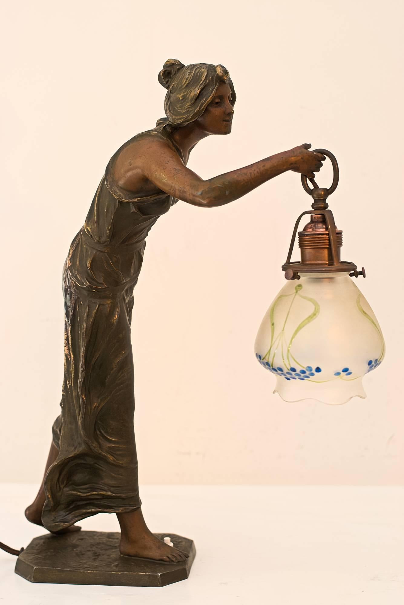 Painted Beautiful Jugendstil Figurine Table Lamp with Glasshade