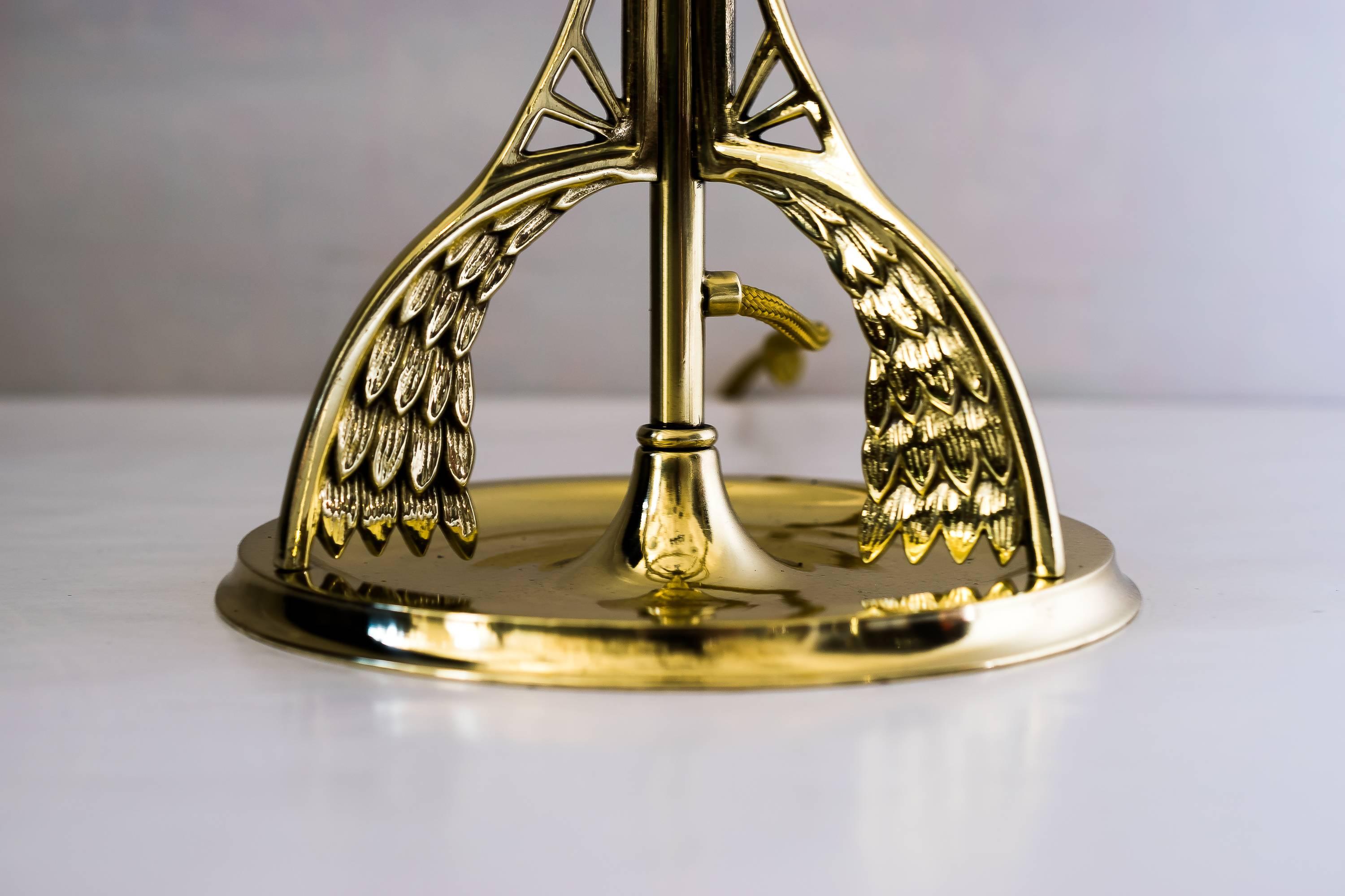 Jugendstil-Tischlampe mit original geschliffenem Glas, um 1908 (Art nouveau) im Angebot