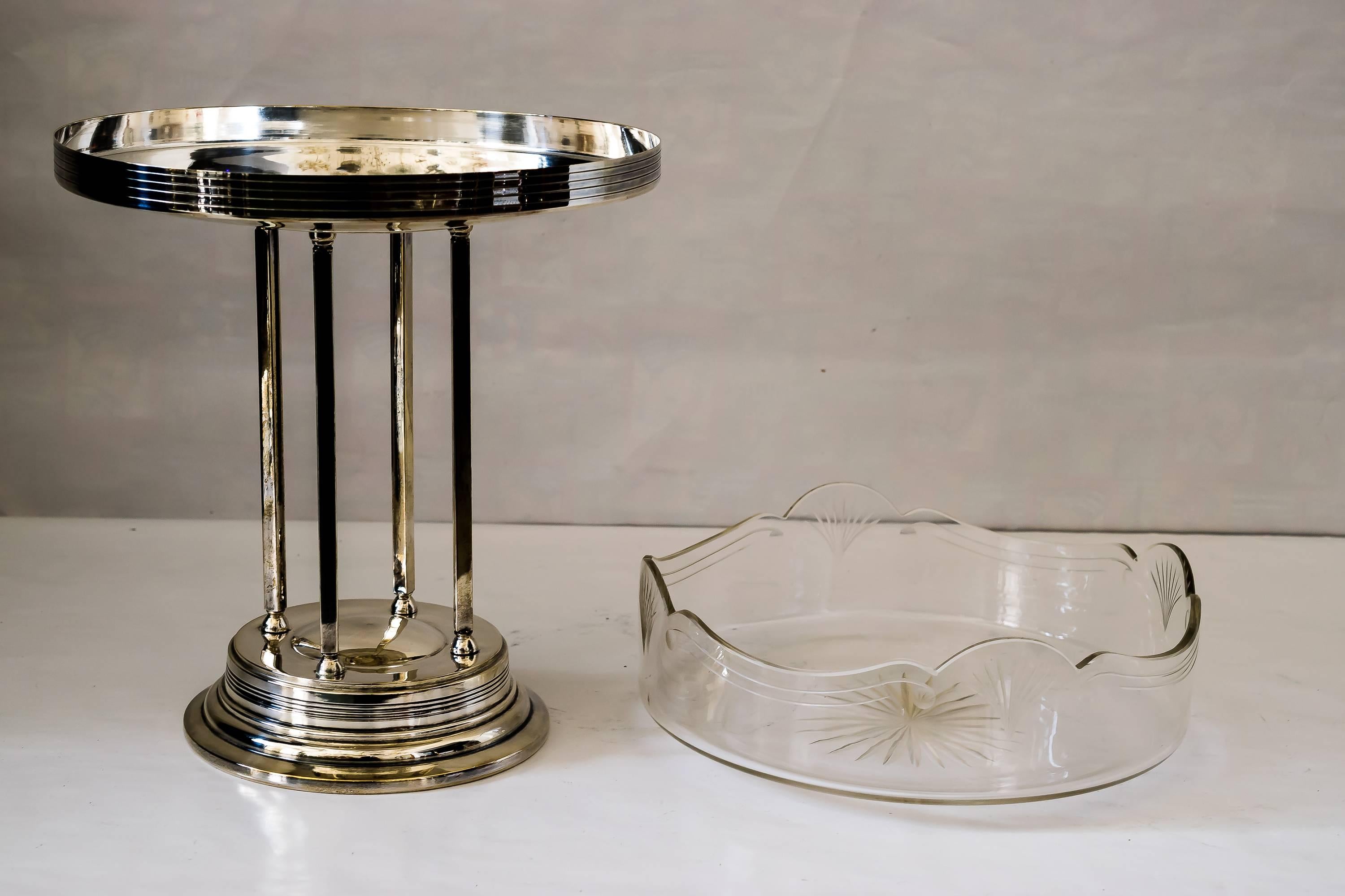 Silvered Fruit Centerpiece with Cut-Glass, circa 1910s 3