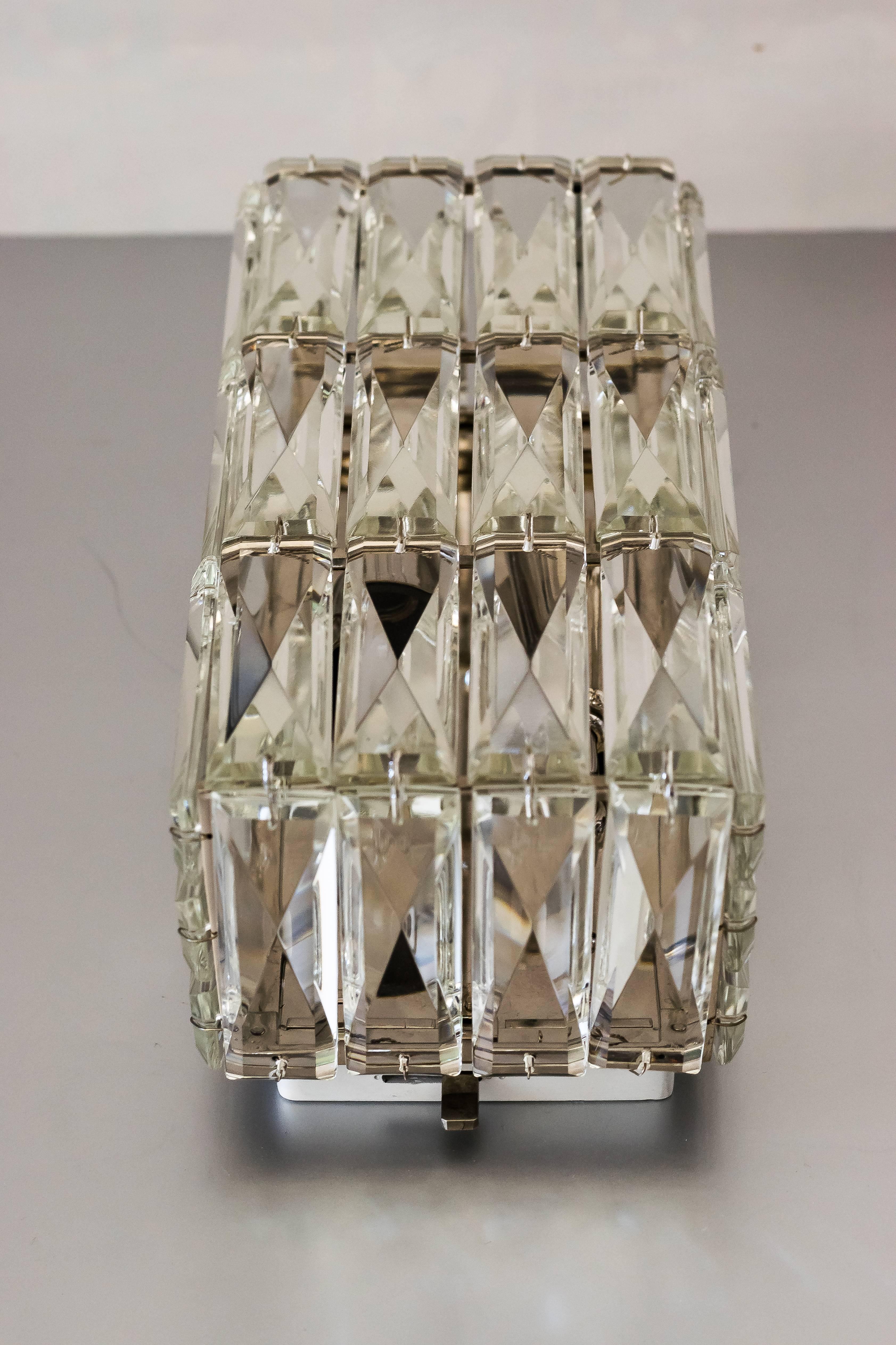 Austrian Crystal Glass Wall Lamp Manufactured by Bakalowits, Vienna, 1950 For Sale