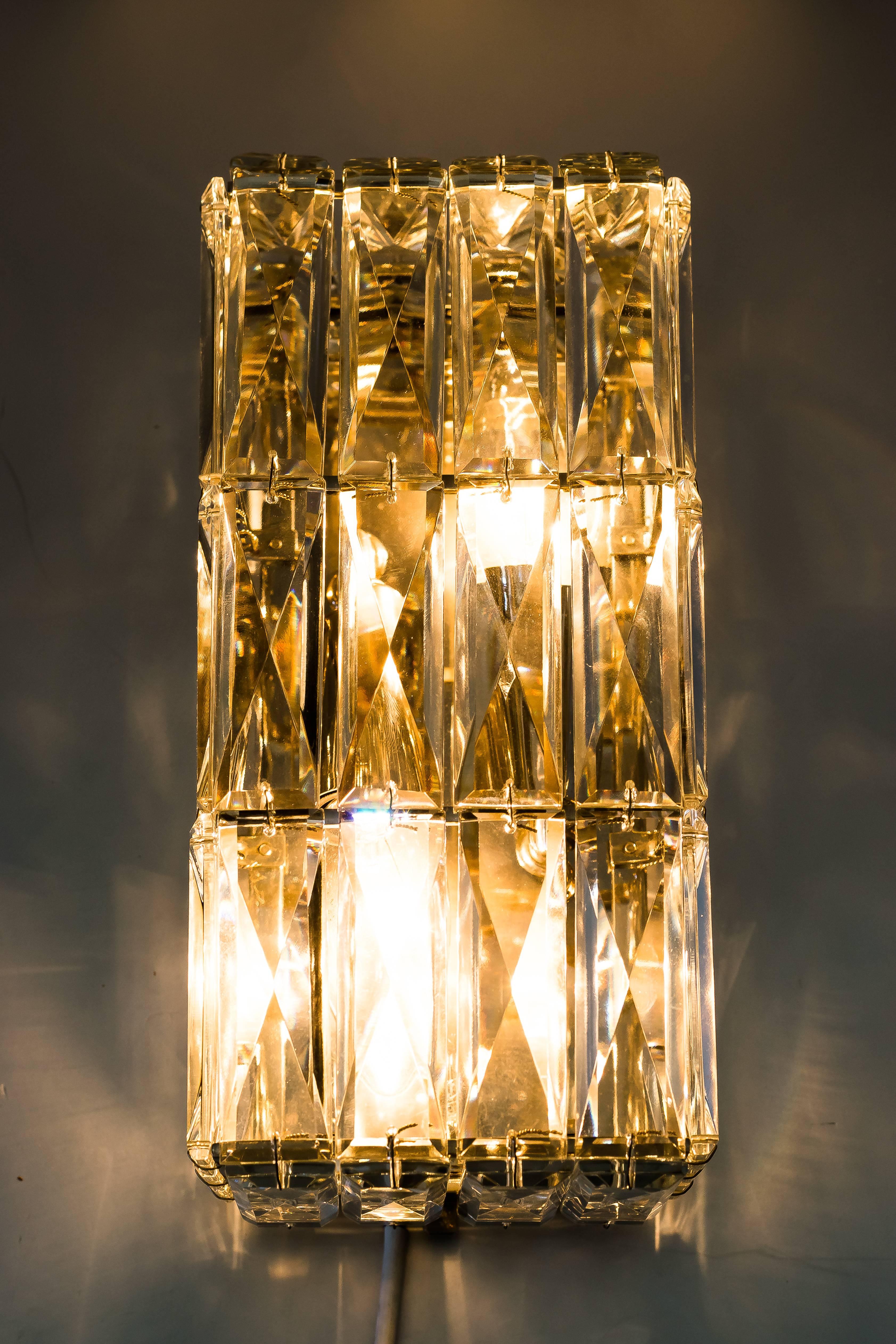 Crystal Glass Wall Lamp Manufactured by Bakalowits, Vienna, 1950 In Good Condition For Sale In Wien, AT