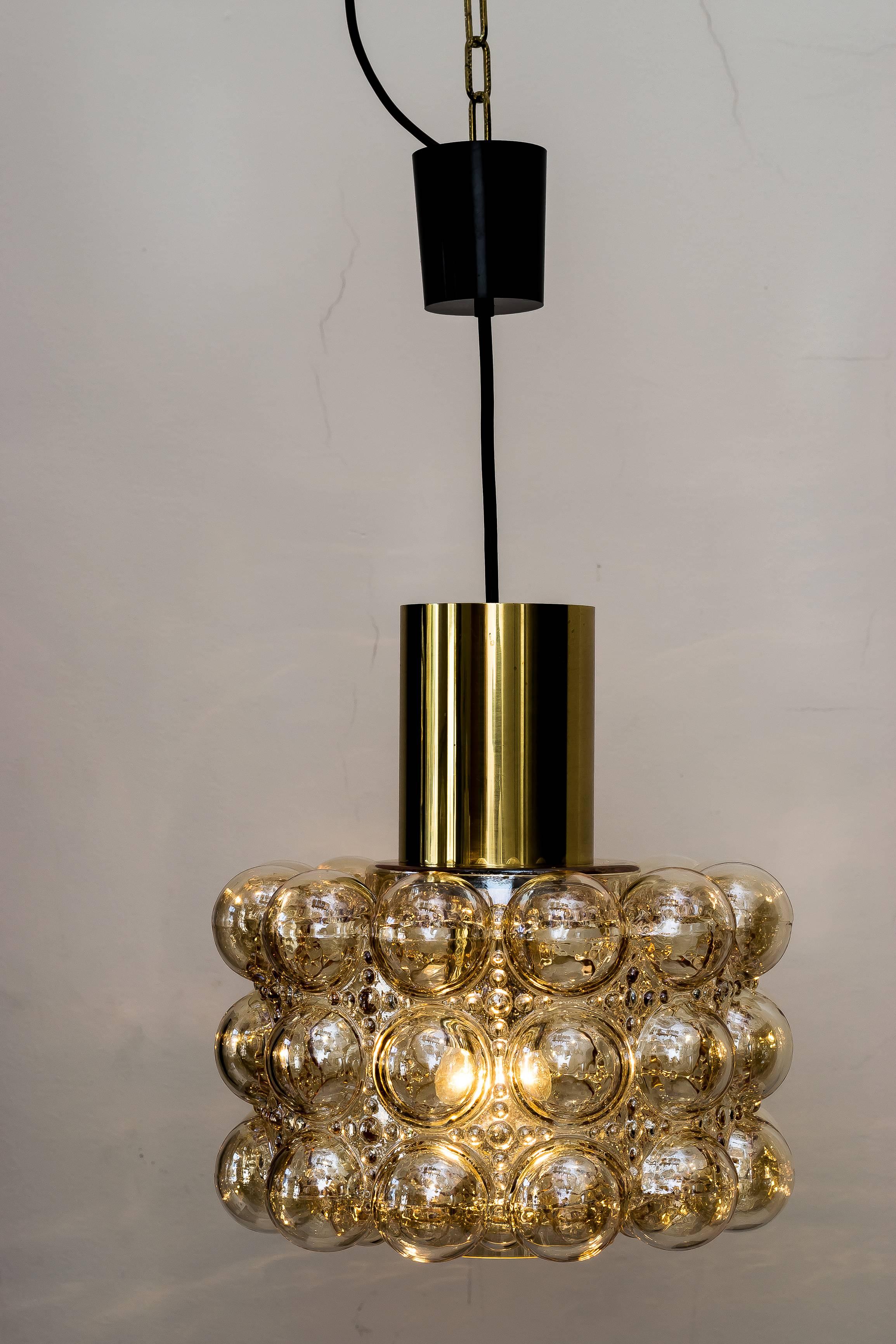 Beautiful pendant with bubble glass by Helena Tynell for Limburg
Very good original condition.
 