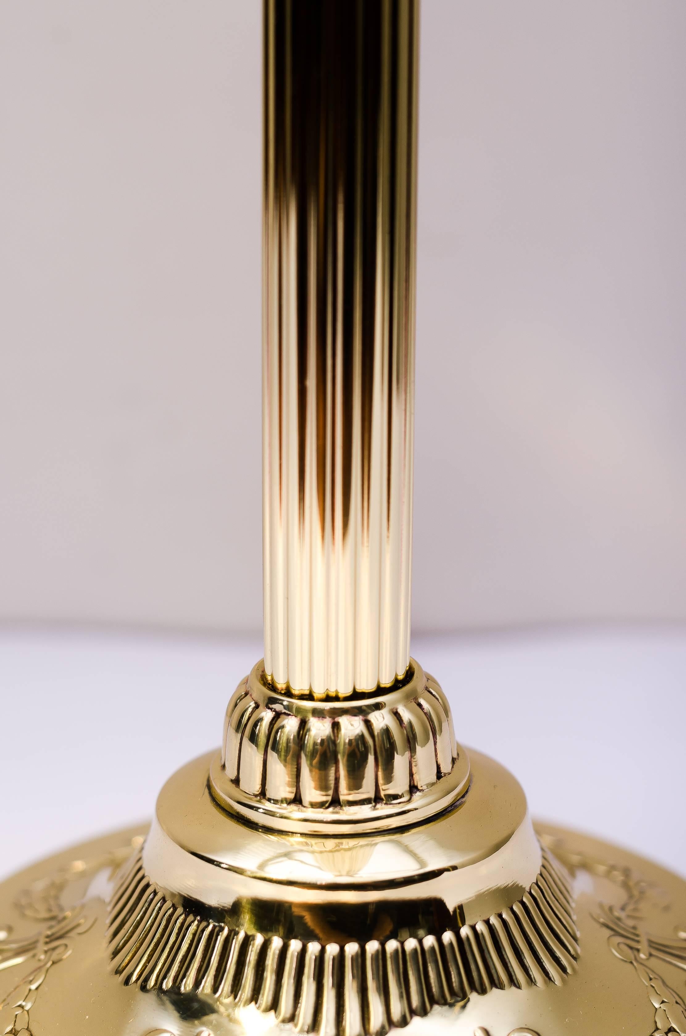 Jugendstil Table Lamp with Original Cut-Glass, circa 1908 In Excellent Condition In Wien, AT