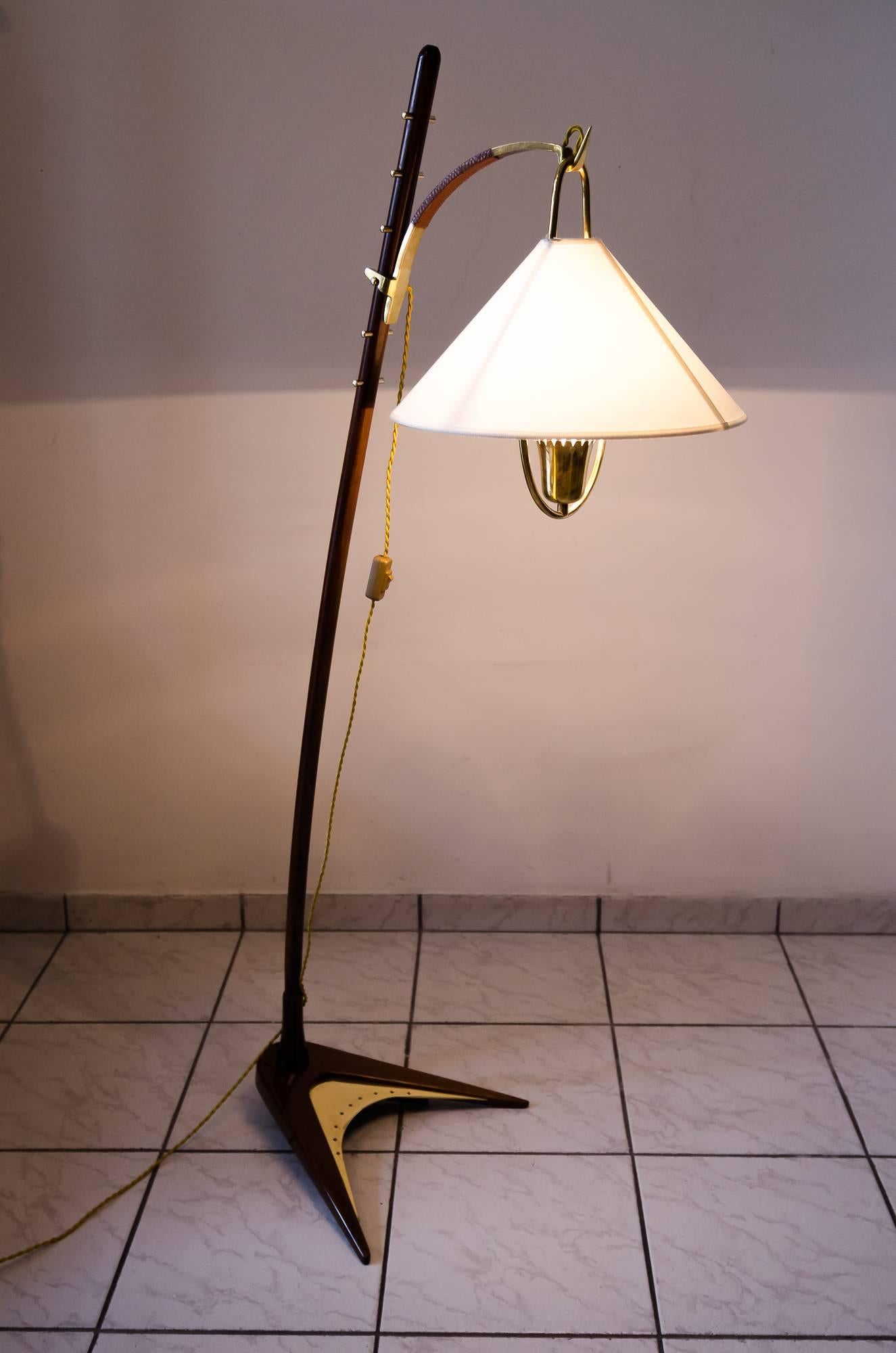 Very Rare Walnut Thorn Stick Floor Lamp by J.T. Kalmar Vienna, 1949 2