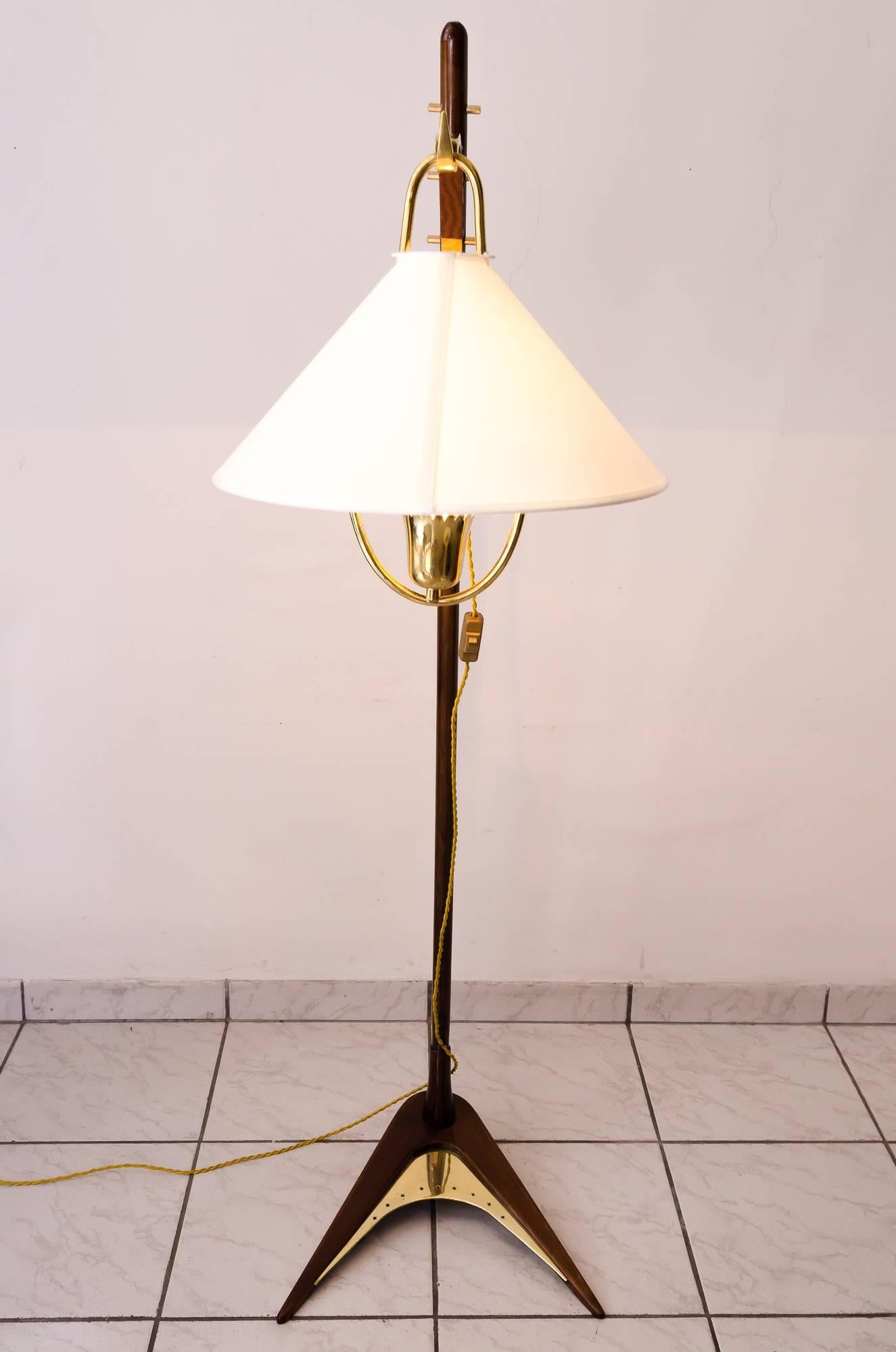 Austrian Very Rare Walnut Thorn Stick Floor Lamp by J.T. Kalmar Vienna, 1949