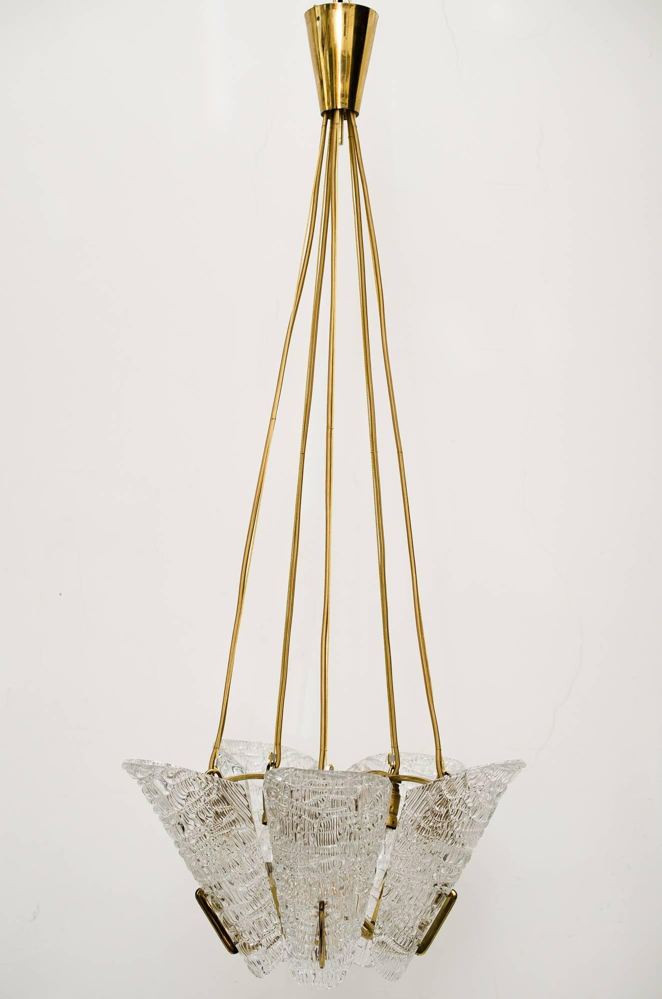 Beautiful Klamar chandelier with textured glass, circa 1950s
Original condition.