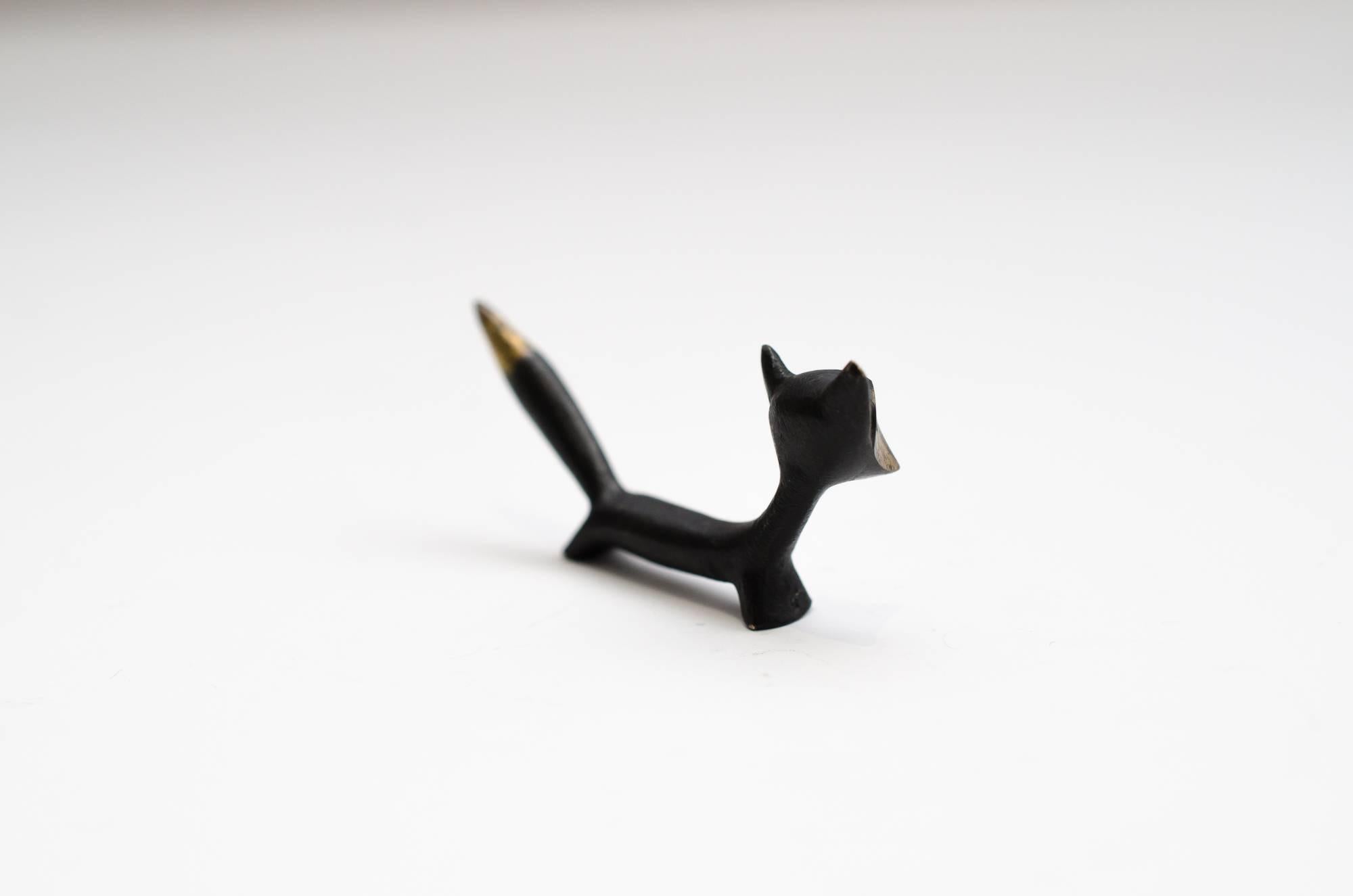 Autrichien Petite figurine de renard par Walter Bosse en vente