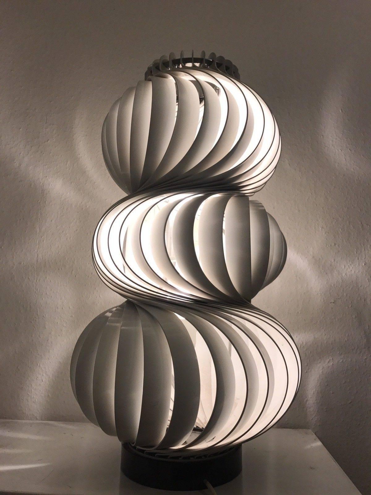 Mid-Century Modern Stunning Olaf von Bohr “Medusa” Table Lamp Valenti For Sale
