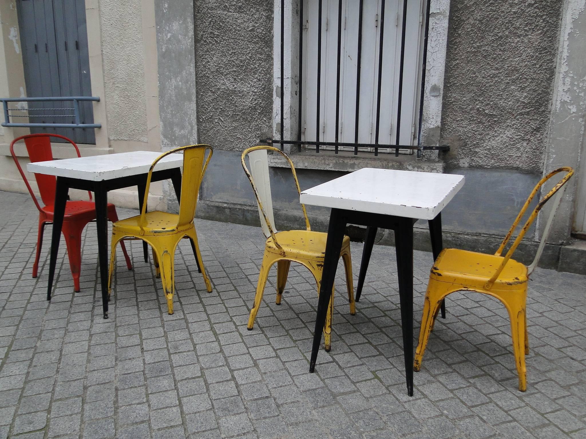 French Industrial Tolix Table by Xavier Pauchard, 1940s For Sale 1