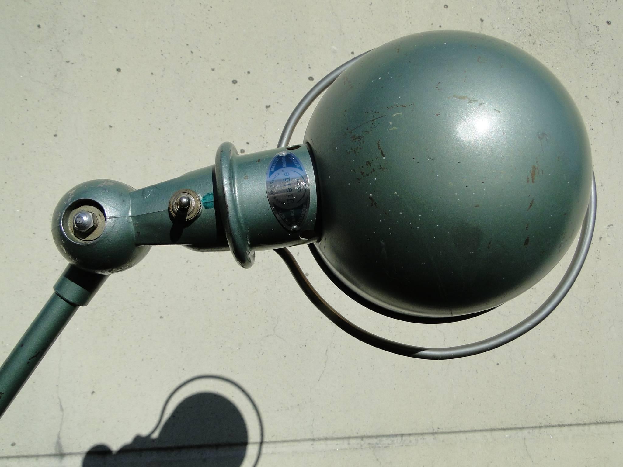 Two-Arm French Industrial Jielde Lamp Lyon In Excellent Condition In Saint-Ouen, FR