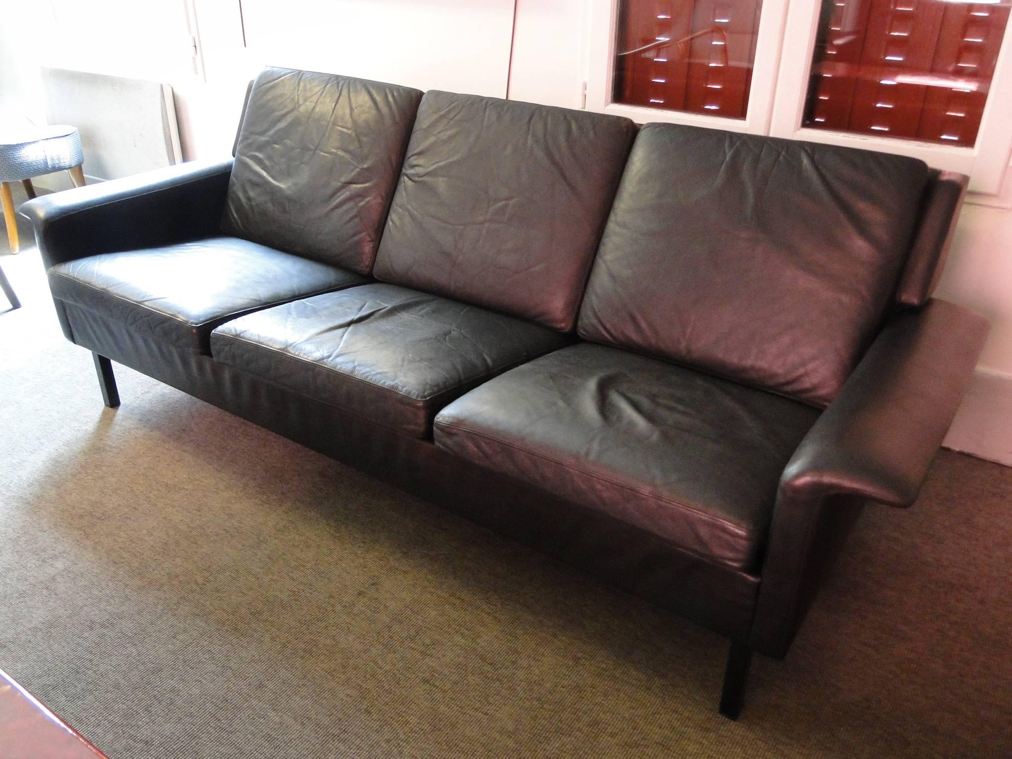 Mid-Century Modern Arne Vodder Black Leather Sofa Patina For Sale