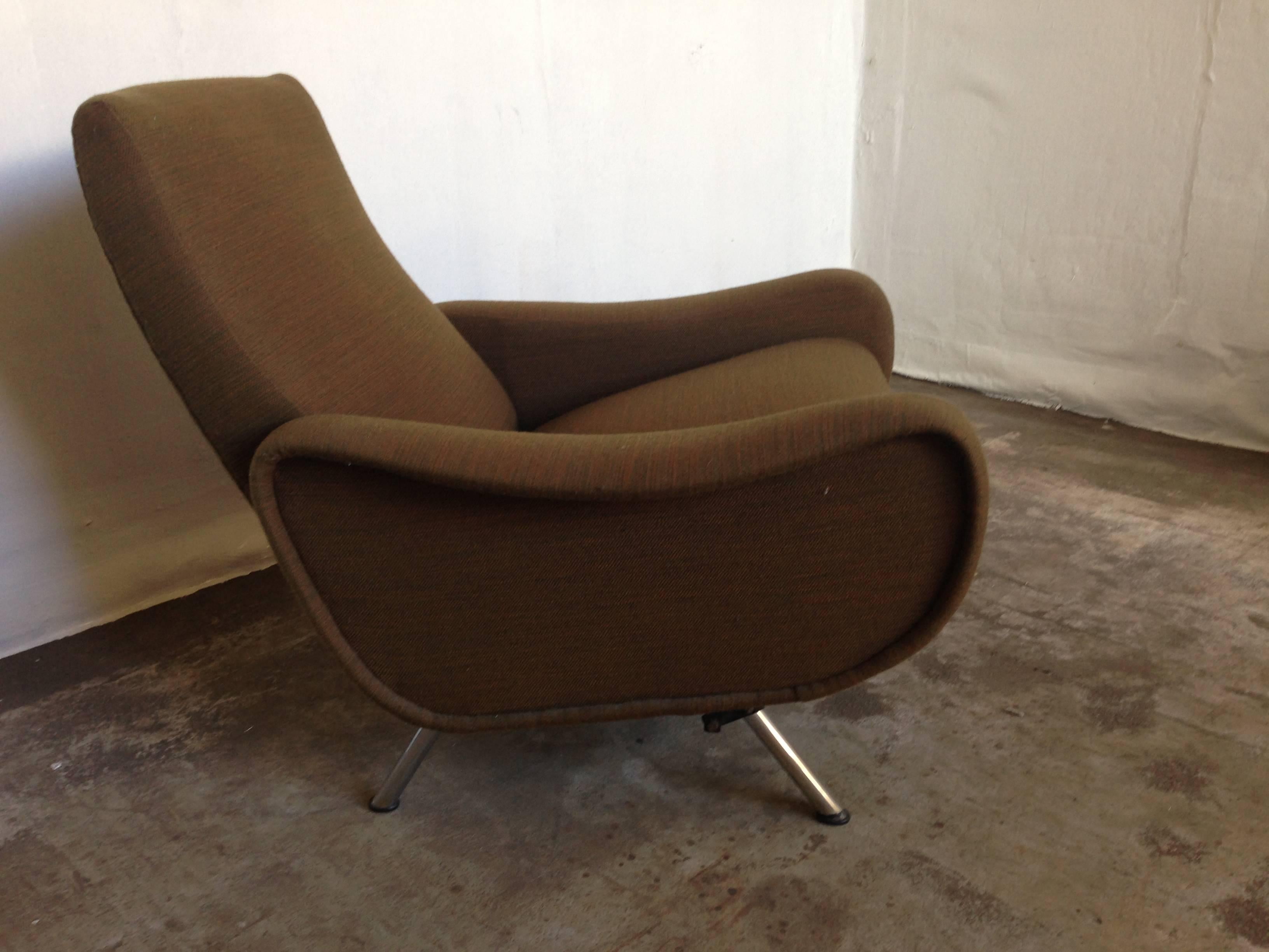 Lady chair by Marco Zanuso for Arflex with adjustable back and footrest.
This one your dont see very often.
 
