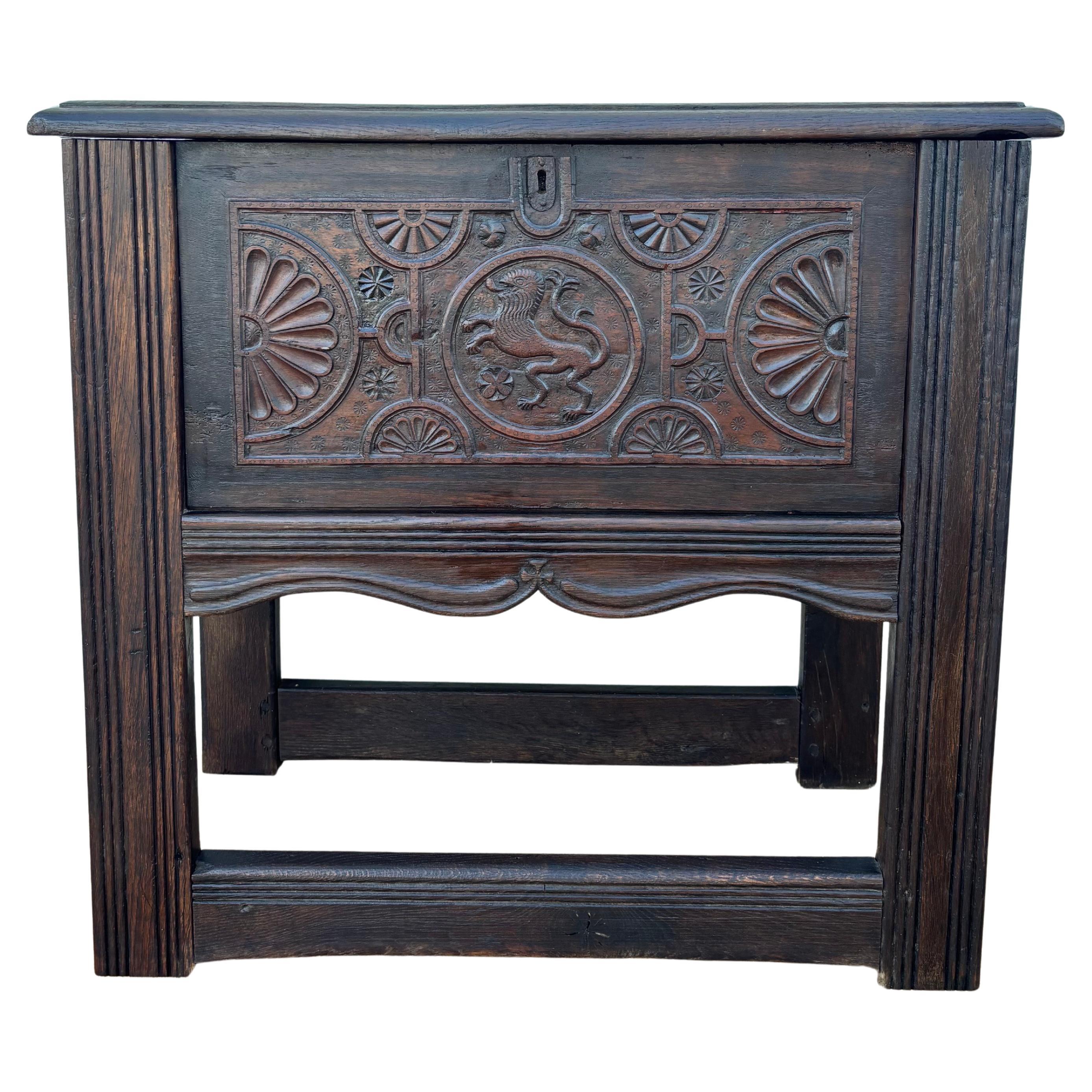 Spanish Renaissance Revival Carved Oak Chest with Lift Top, Early 20th Century