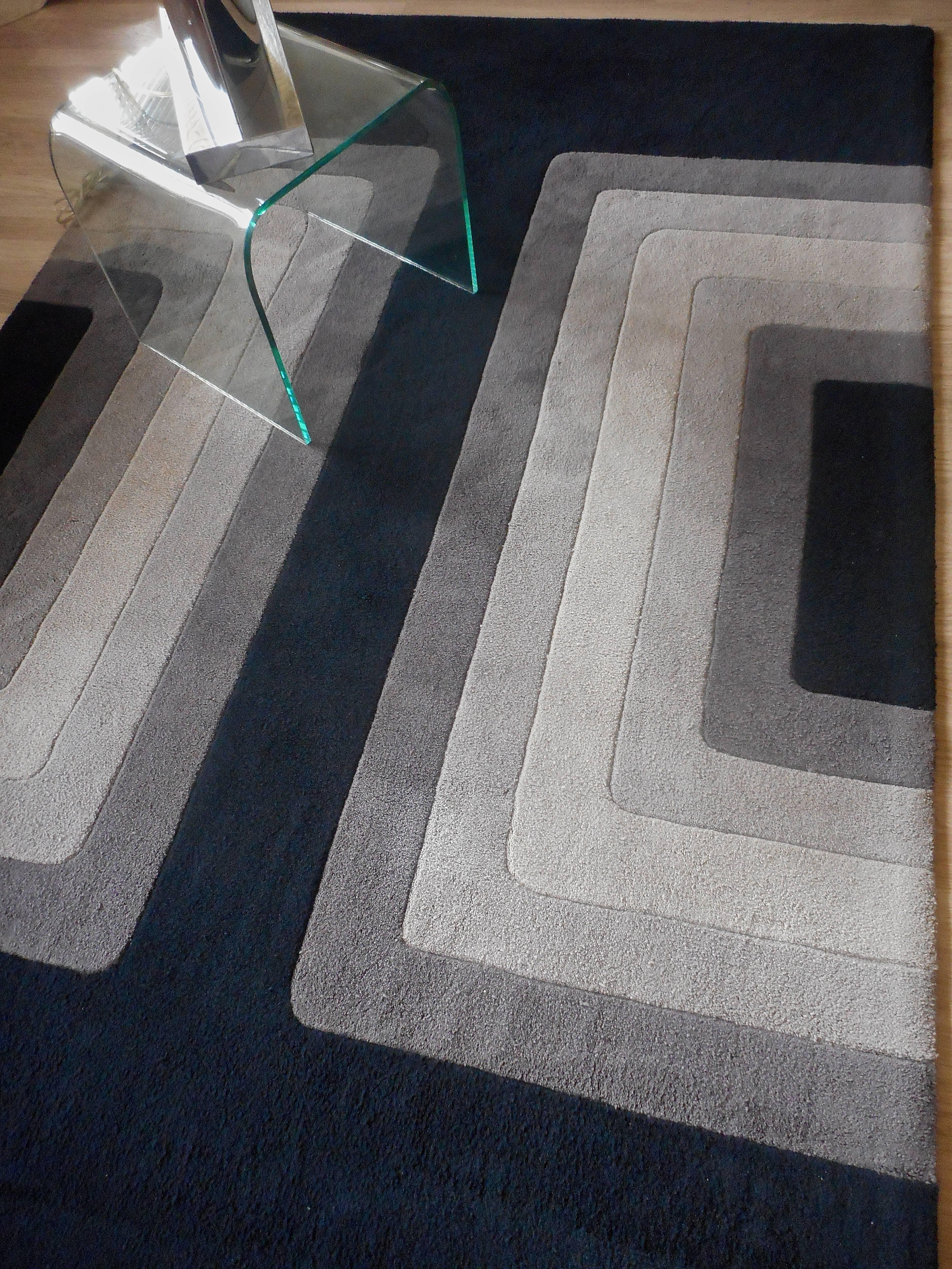 Danish Wool Carpet in the style of Verner Panton, 1970s