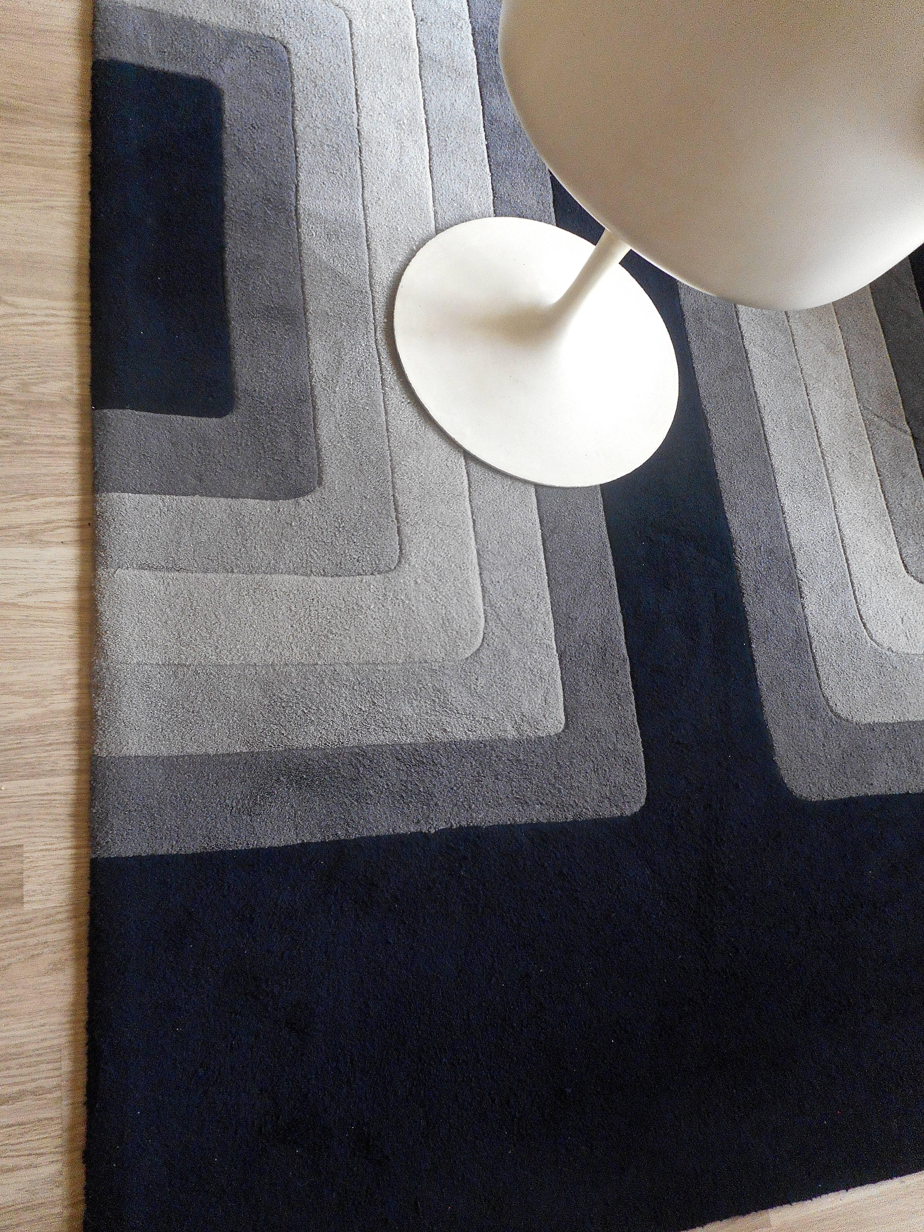 Wool Carpet in the style of Verner Panton, 1970s In Excellent Condition In Brussels, BE