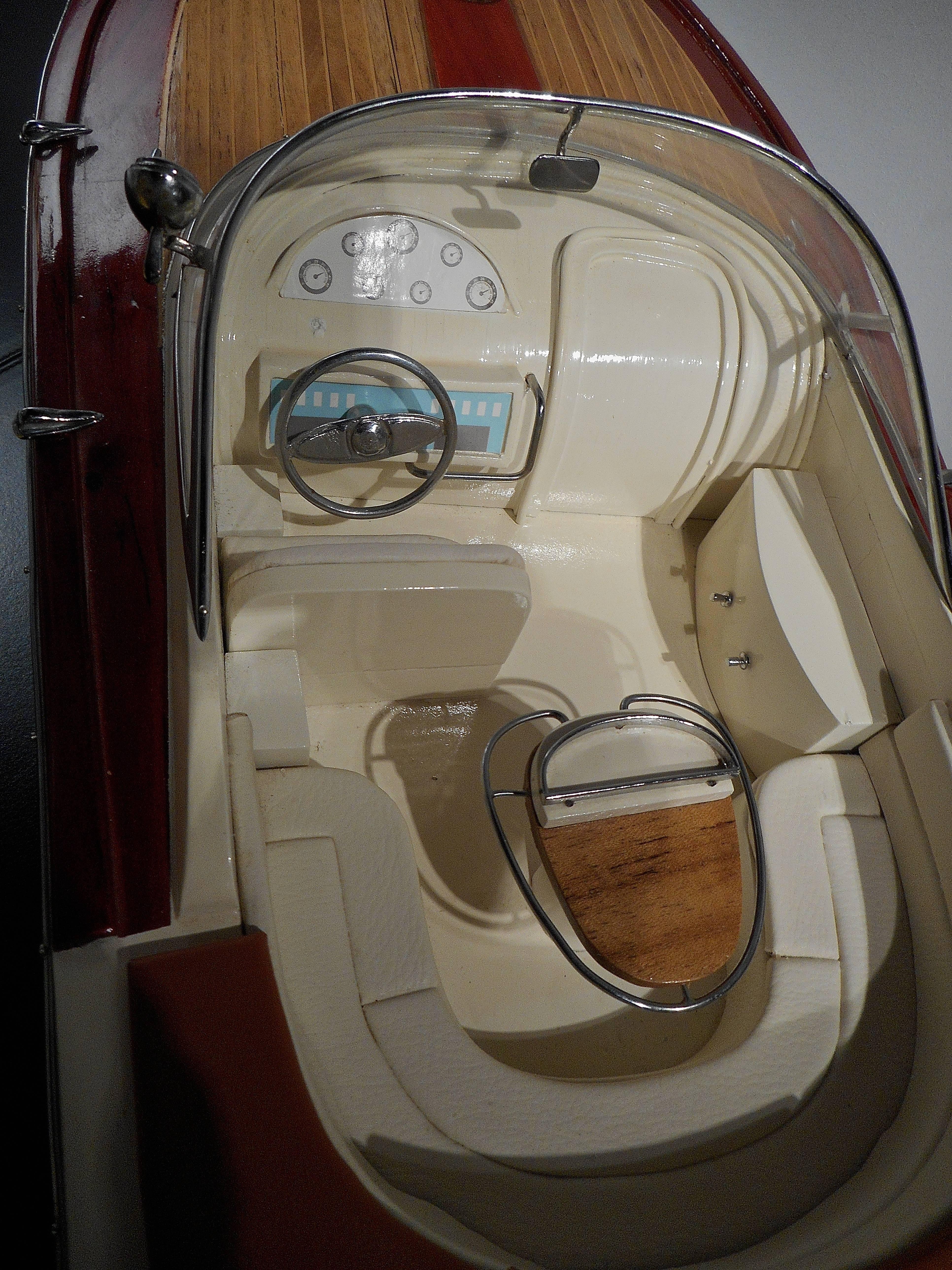 Late 20th Century Model of a Riva Designed by Gucci